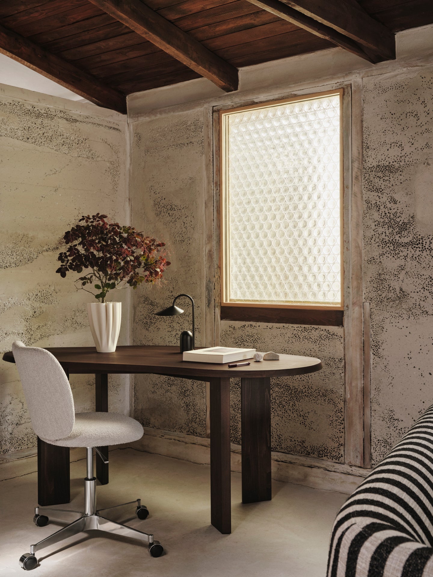 Písací stôl TARN tmavý buk