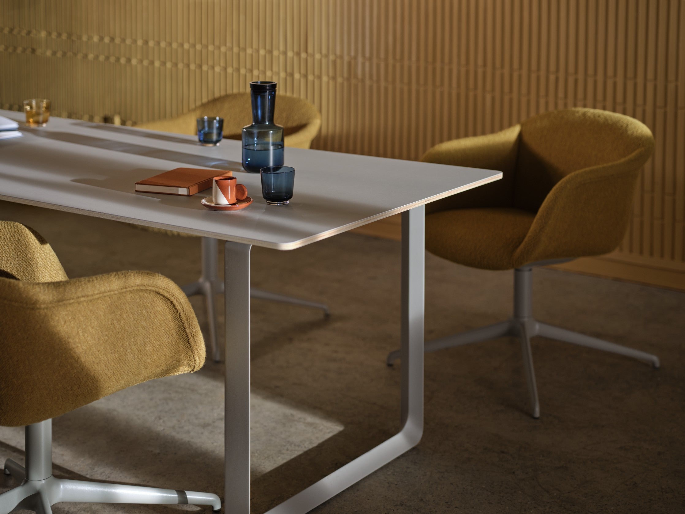 Gray table 70/70