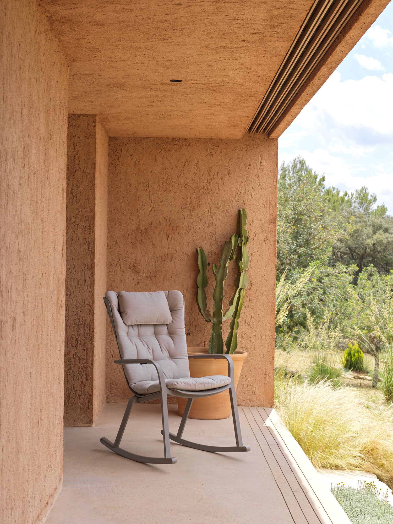 Záhradné kreslo FOLIO taupe