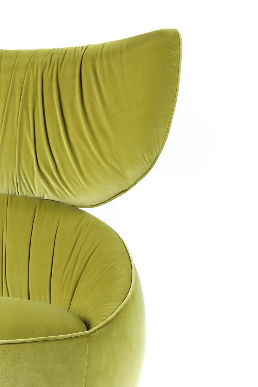 HANA WINGBACK upholstered armchair Moooi Eye on Design