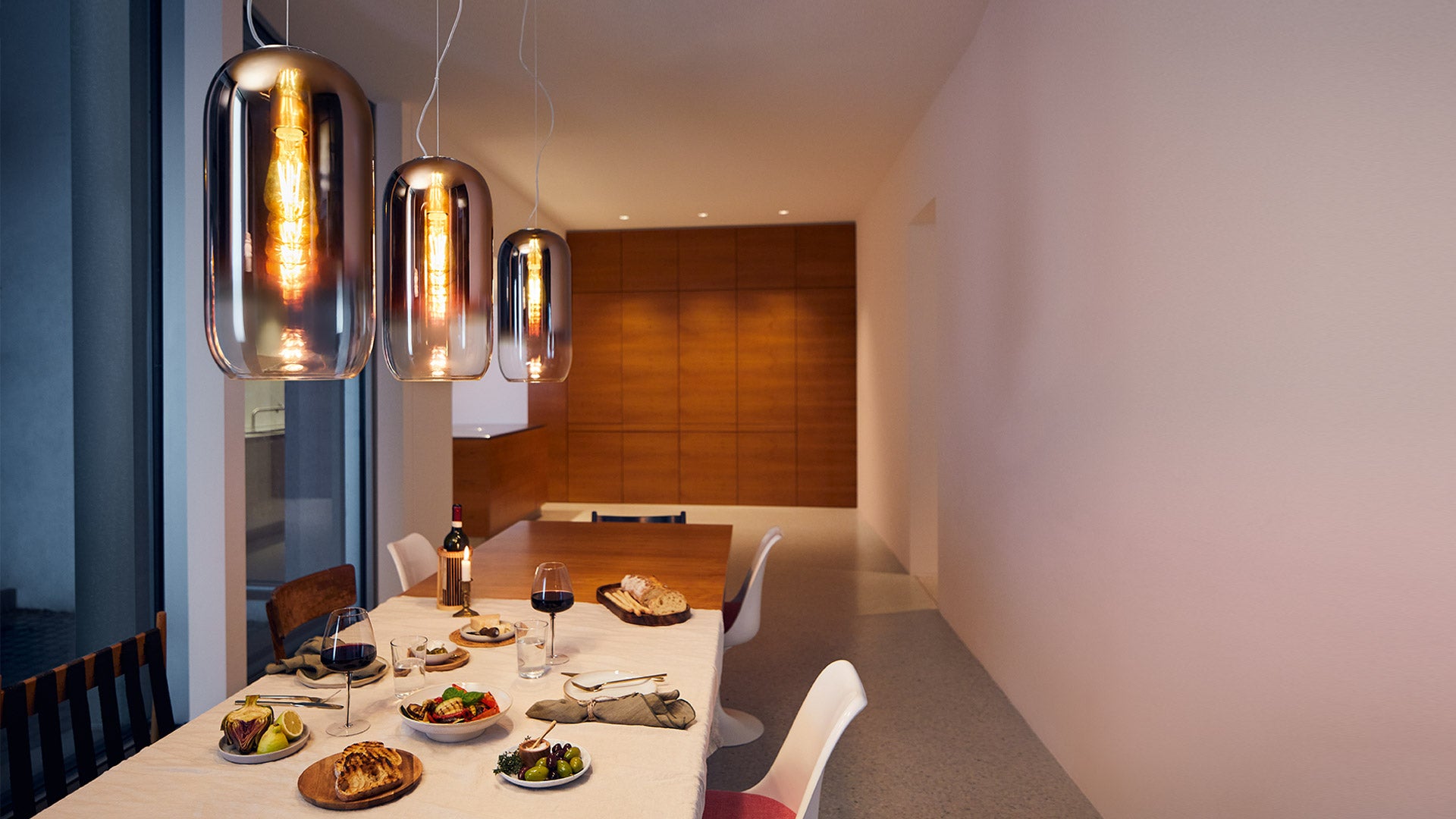 Závesná lampa GOPLE hnedá so strieborným povrchom