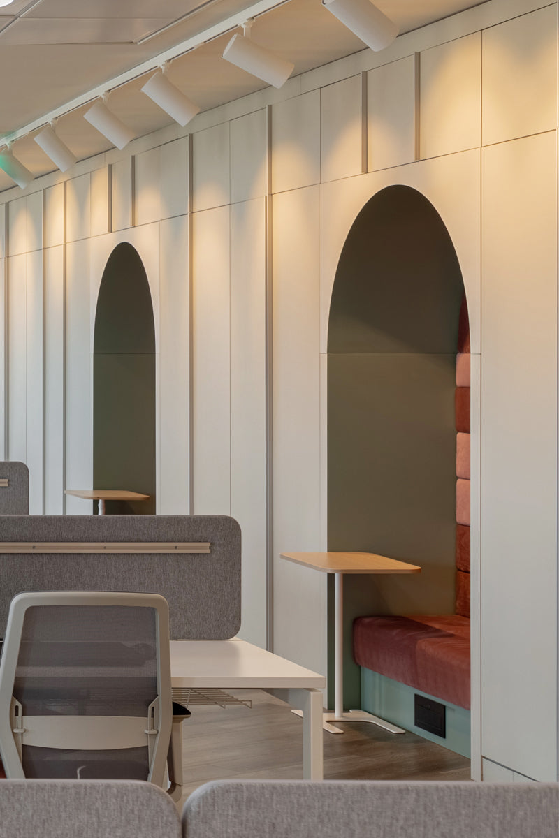 Bočný stolík HAKO melamínová doska