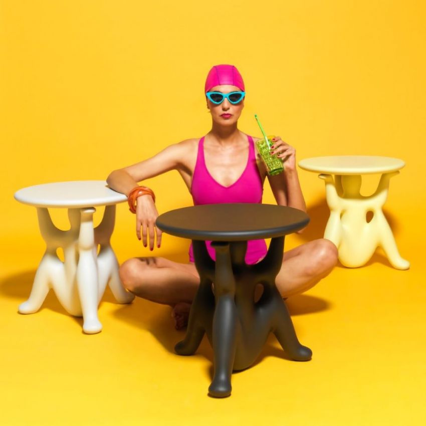 Okrúhly stôl HELPYOURSELF terakota