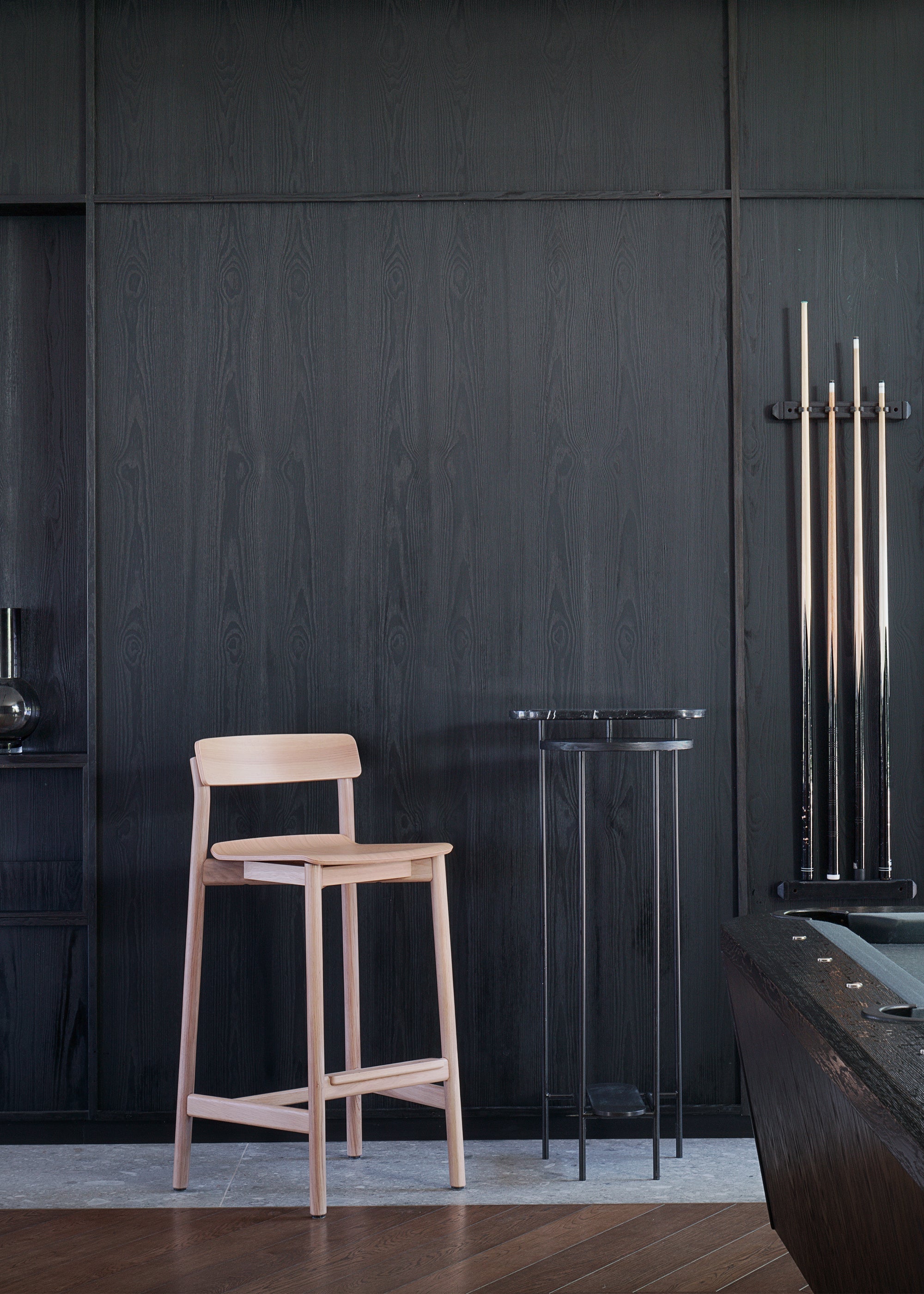 Hoker ARCHE z dubového dreva