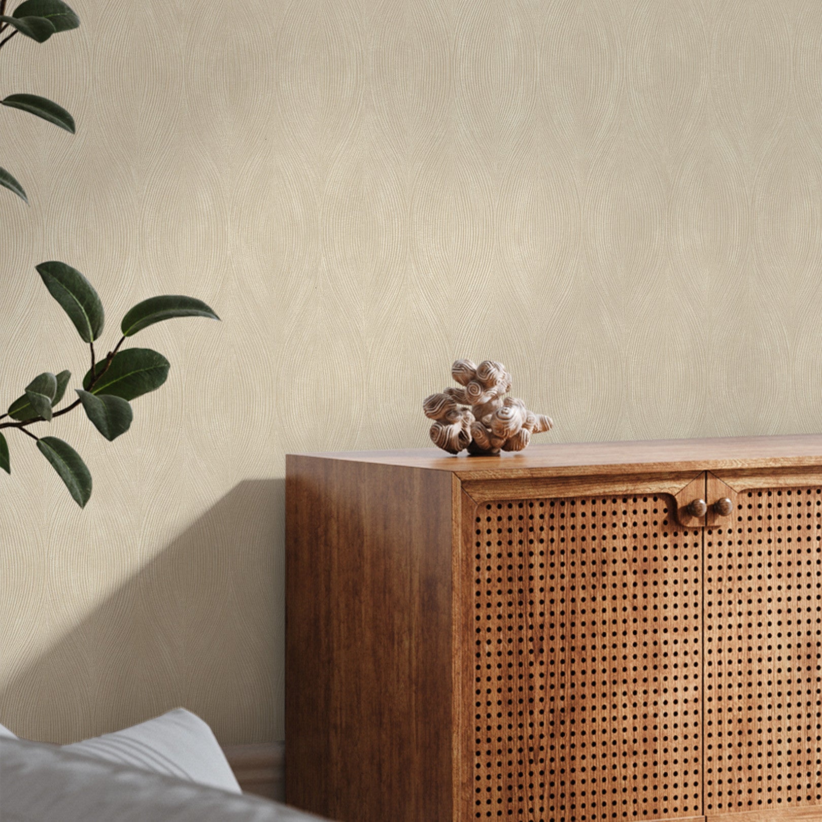 Tapeta štrukturálna metalická s abstraktným vzorom KERAMOS - IVOIRE/NACRE slonová kosť