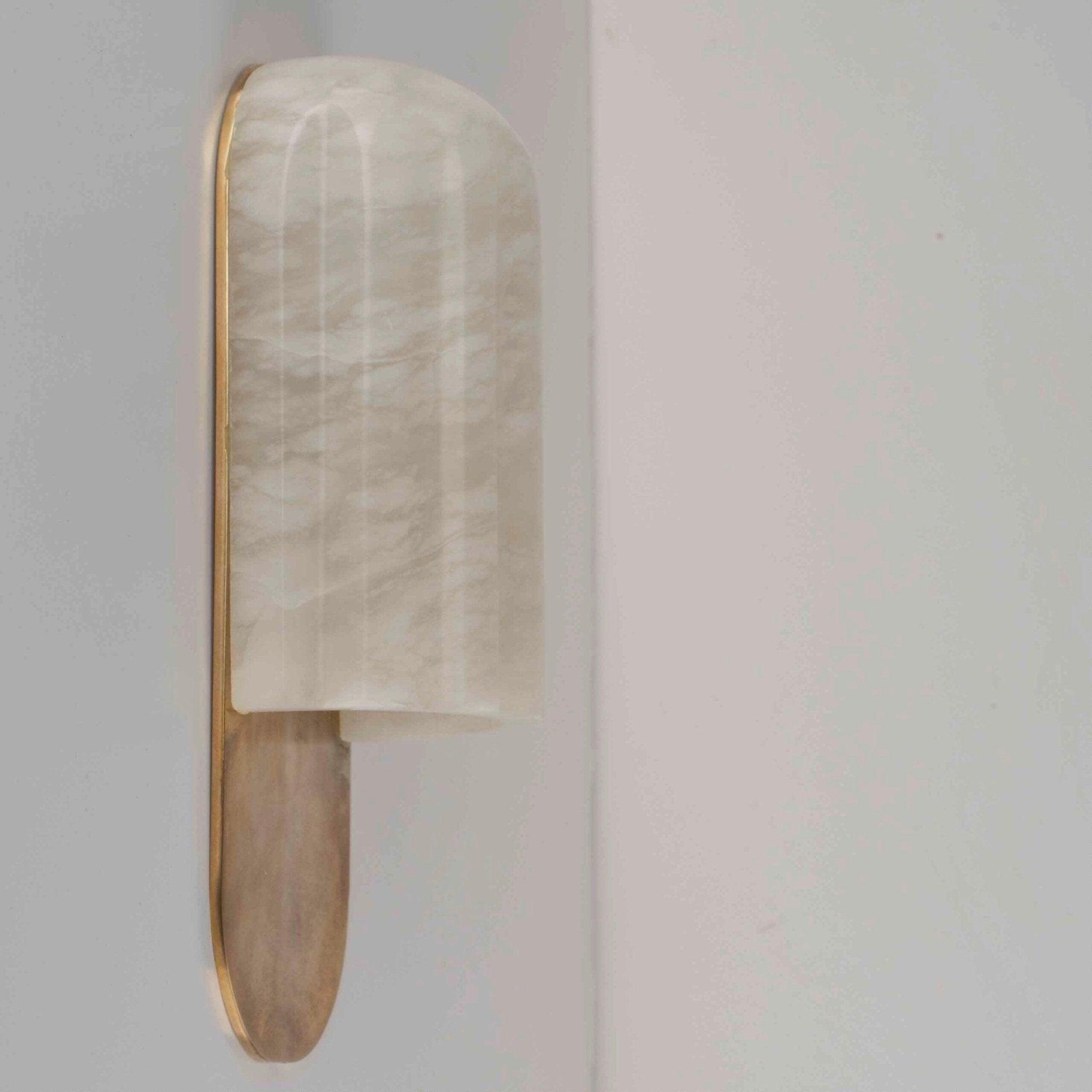 Kinkiet URANIA mosiężny Embassy Interiors    Eye on Design