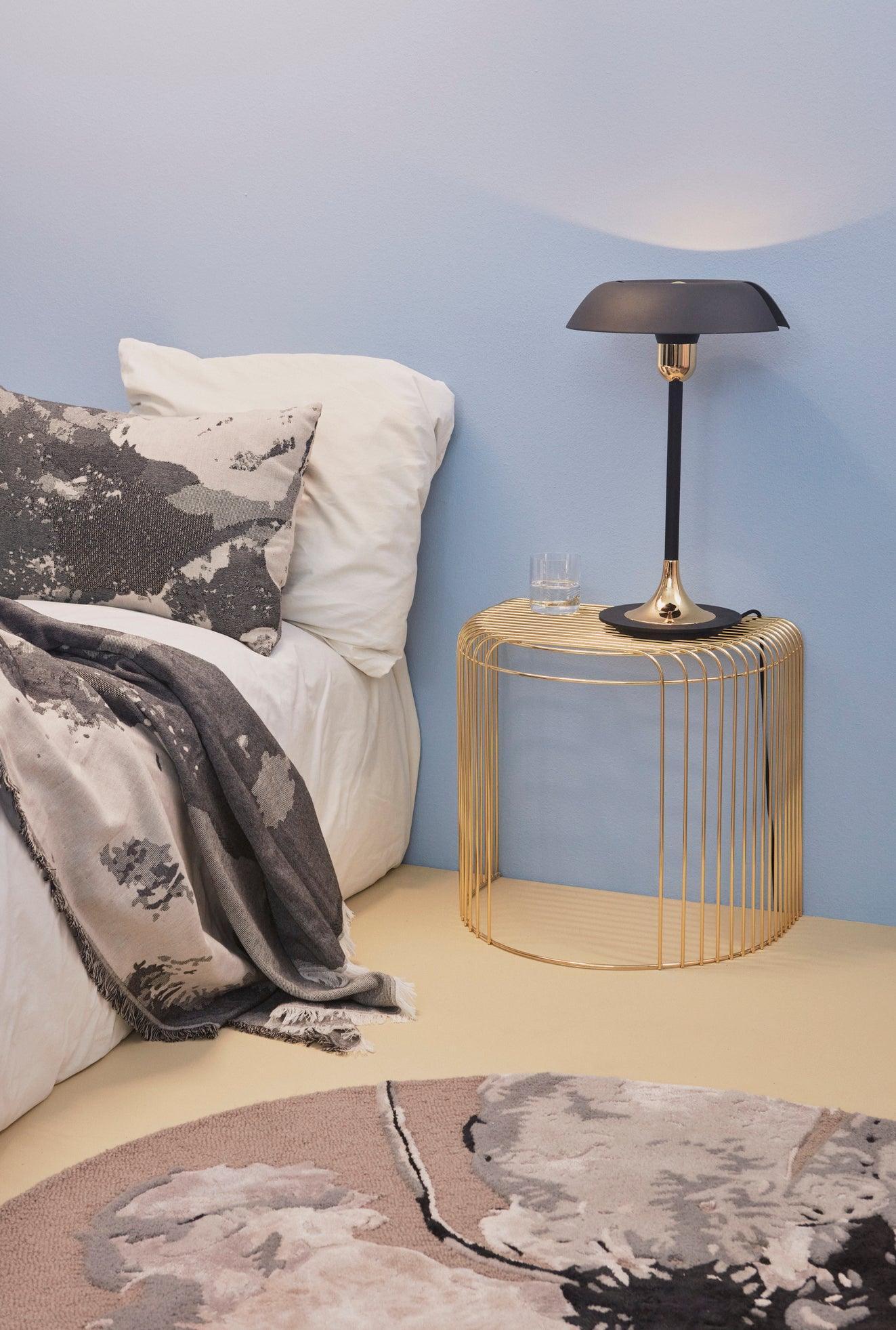 Lampa stołowa CYCNUS czarny AYTM    Eye on Design