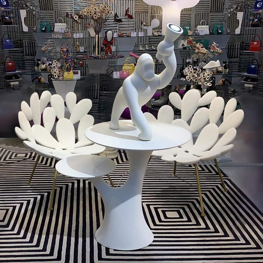 Lampa stołowa KONG niebieski Qeeboo    Eye on Design