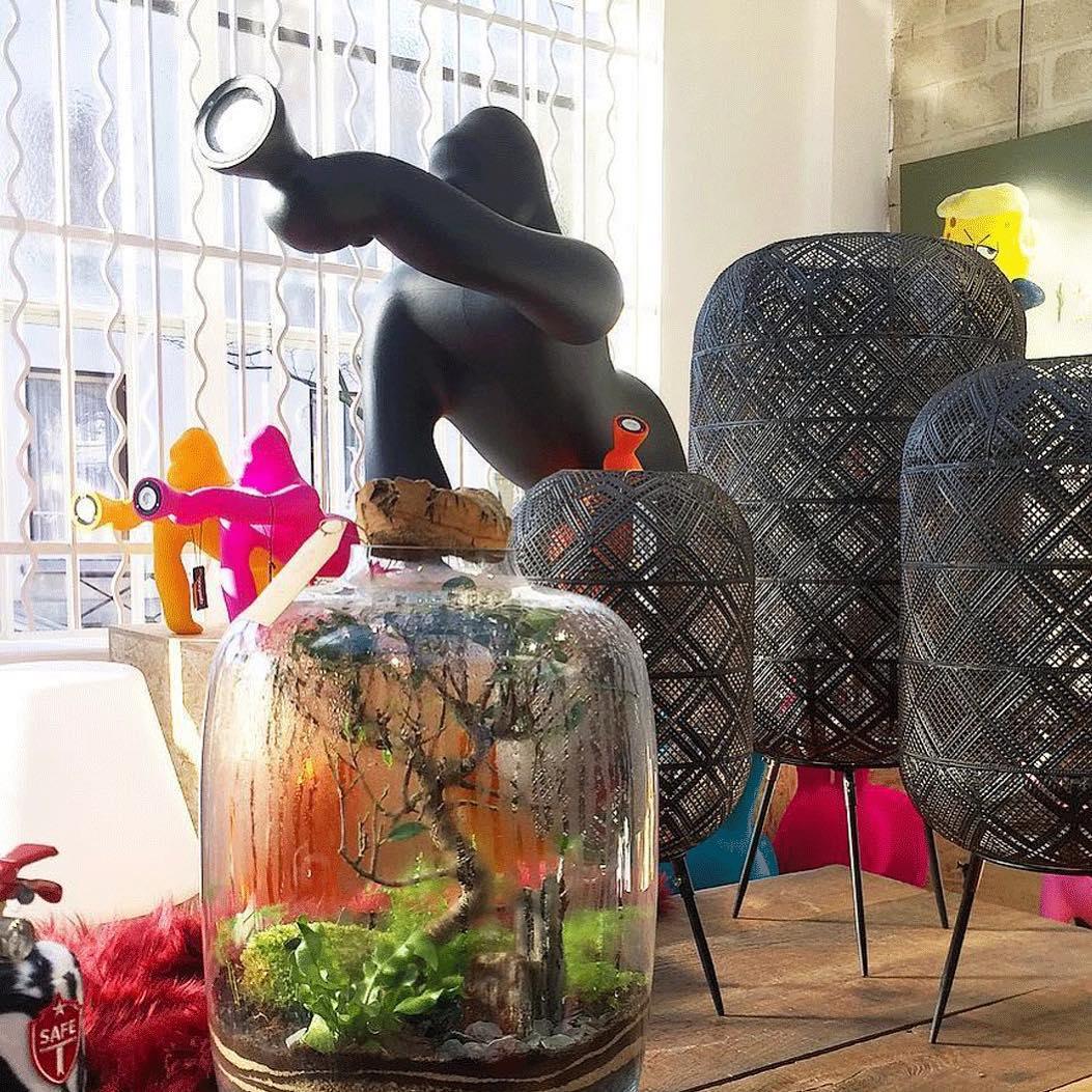 Lampa stołowa KONG niebieski Qeeboo    Eye on Design