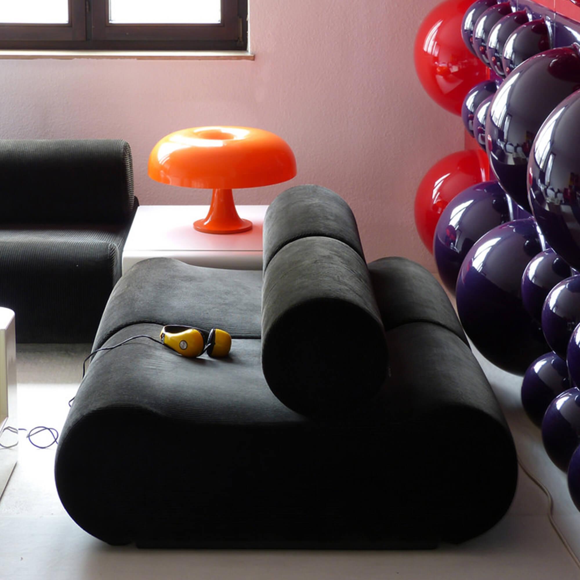 Lampa stołowa NESSO pomarańczowy Artemide    Eye on Design