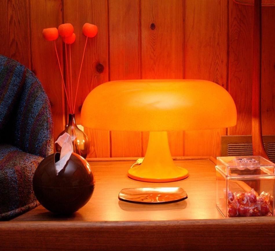 Lampa stołowa NESSO pomarańczowy Artemide    Eye on Design