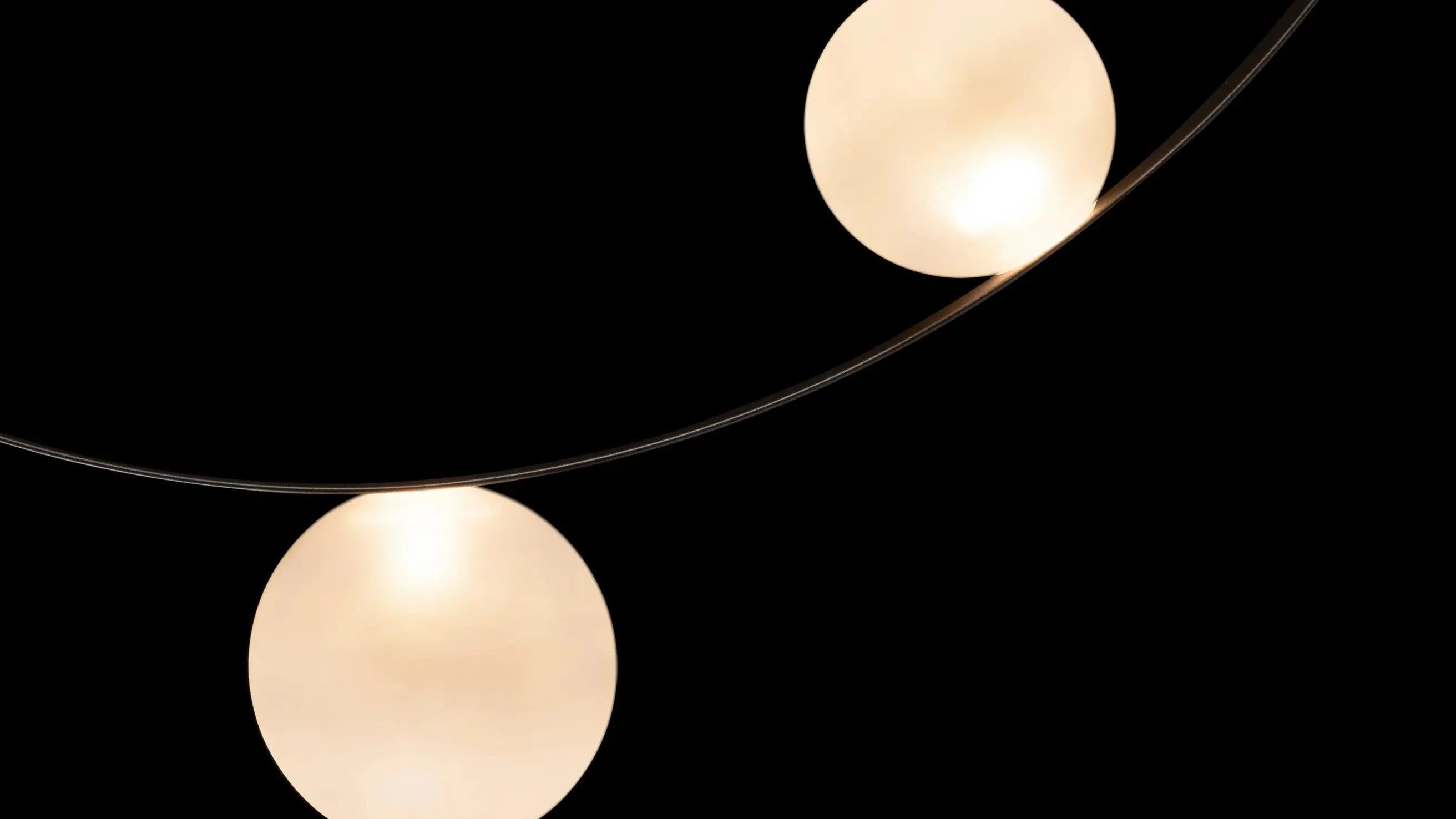 HUBBLE BUBBLE pendant lamp Moooi Eye on Design