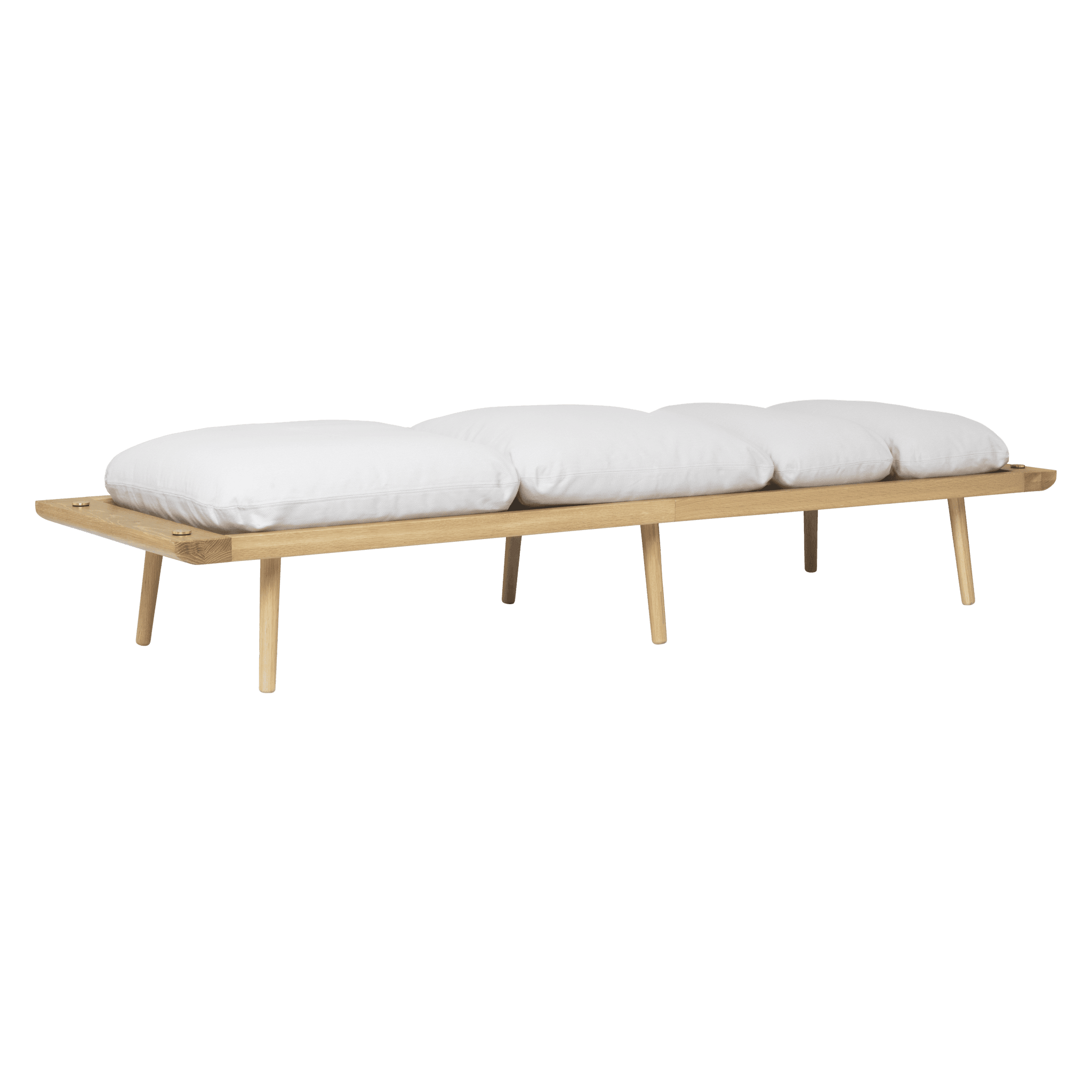 Leżanka LOUNGE AROUND baby blue z dębową podstawą UMAGE    Eye on Design