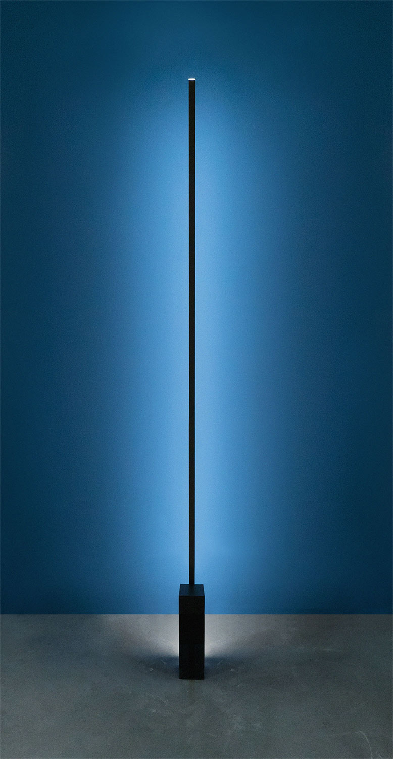 Linescapes black floor lamp