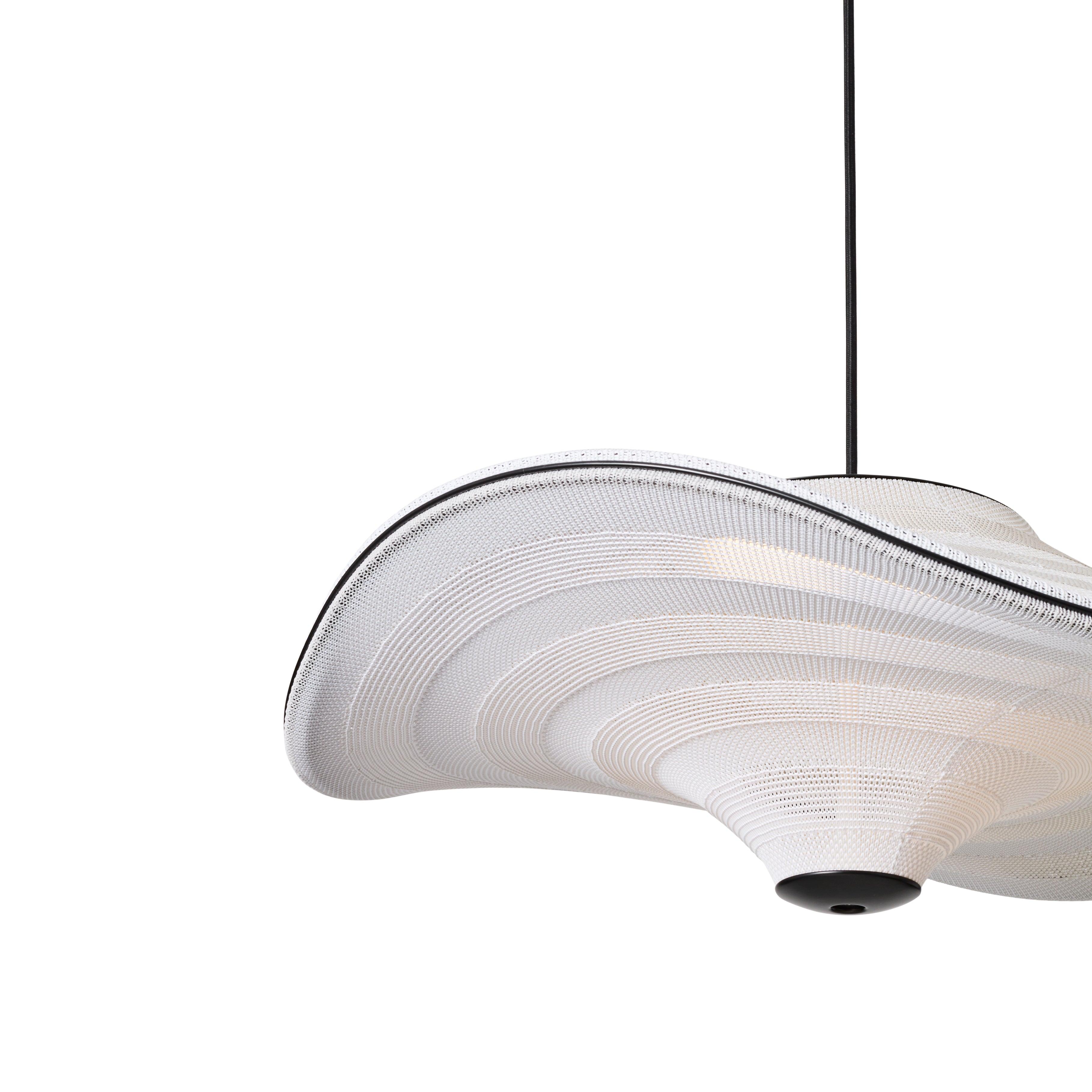 Flying hanging lamp broken white