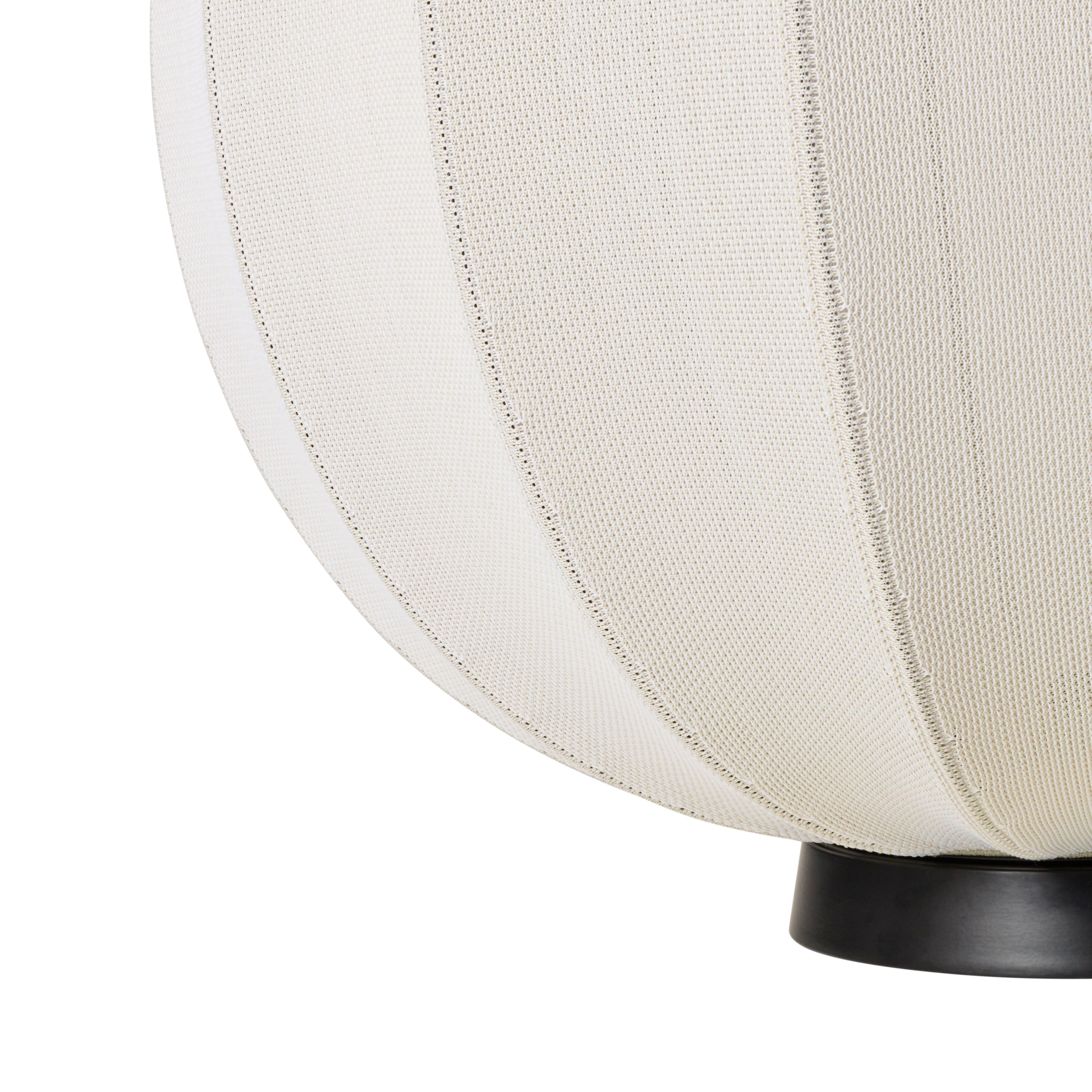 Low Knit-Wit Pearl level floor lamp