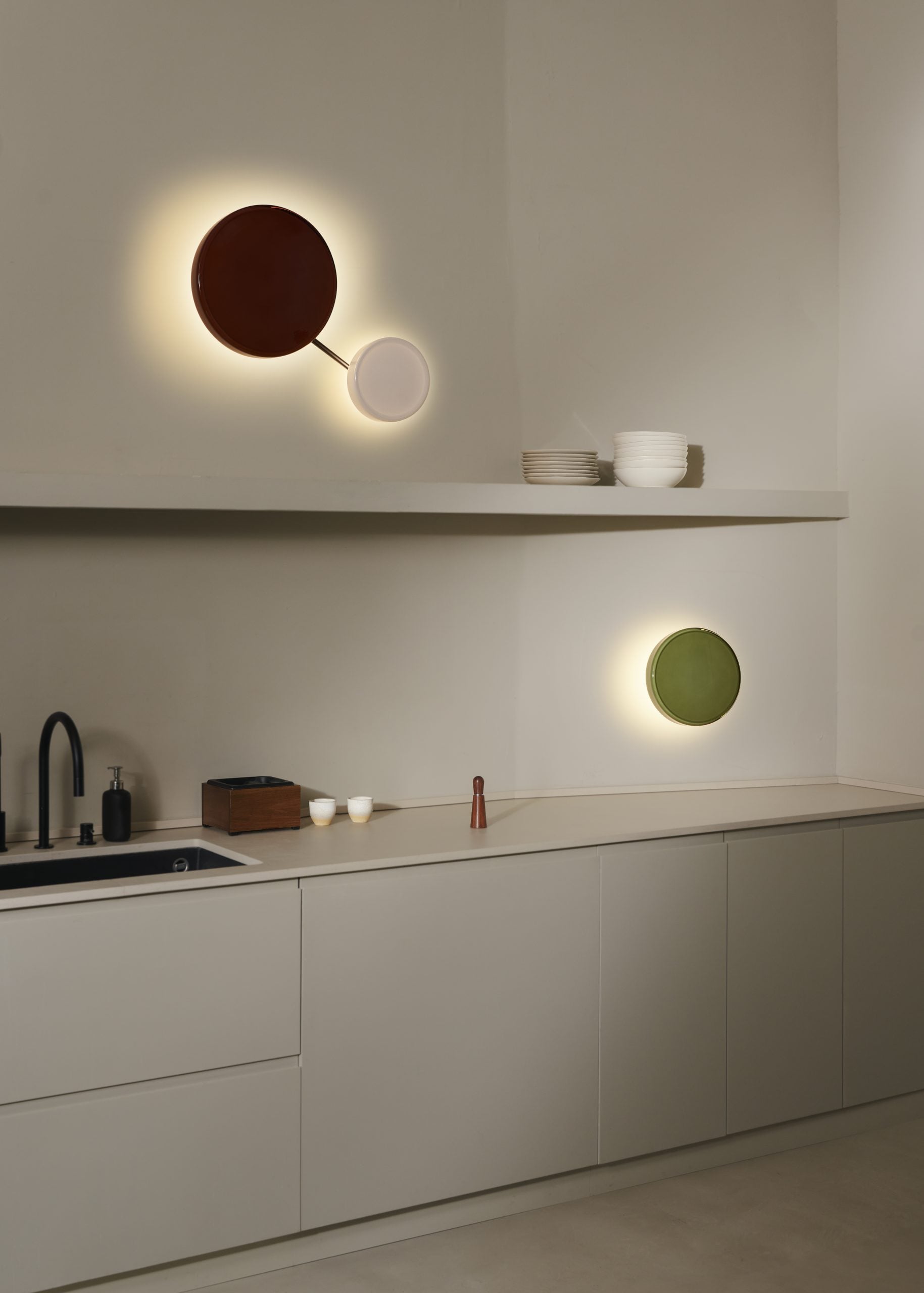 White CARAMEL Wall Lamp