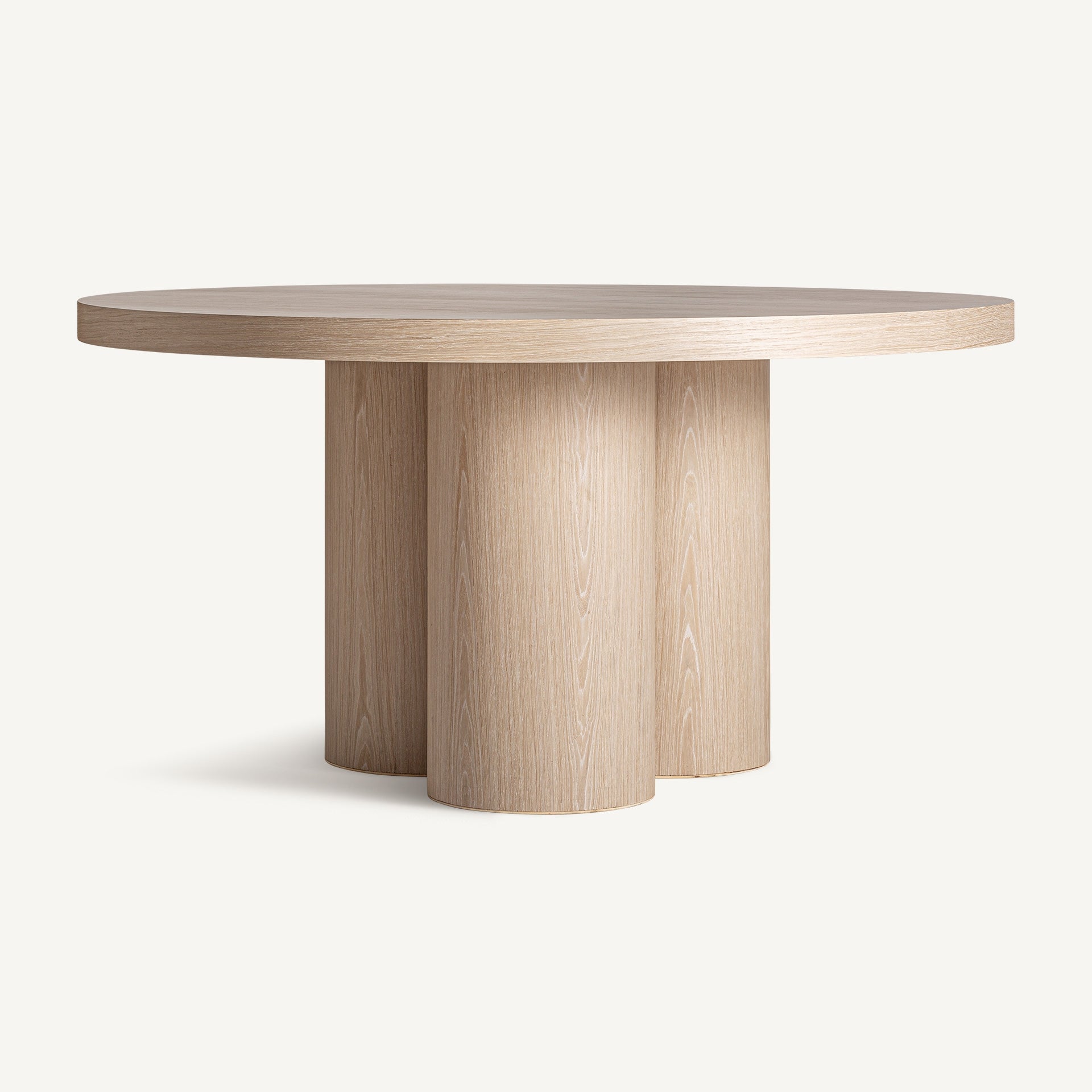 PRAYSSAC Round Table Oak Veneer
