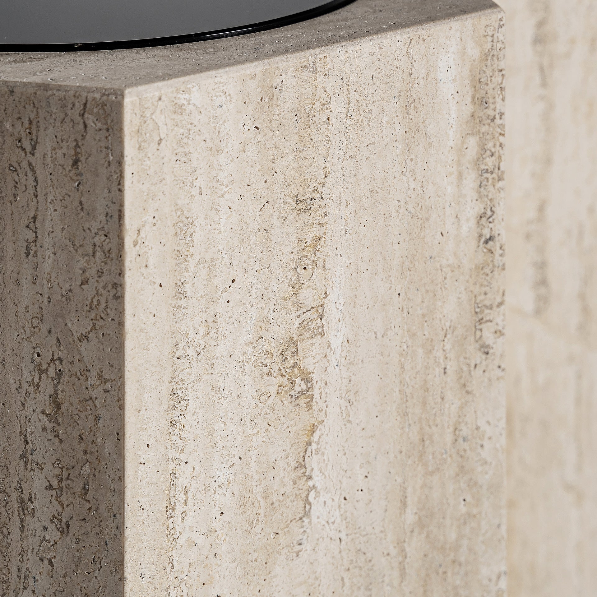 Kávový stolík THIENNES travertín s hnedým sklom