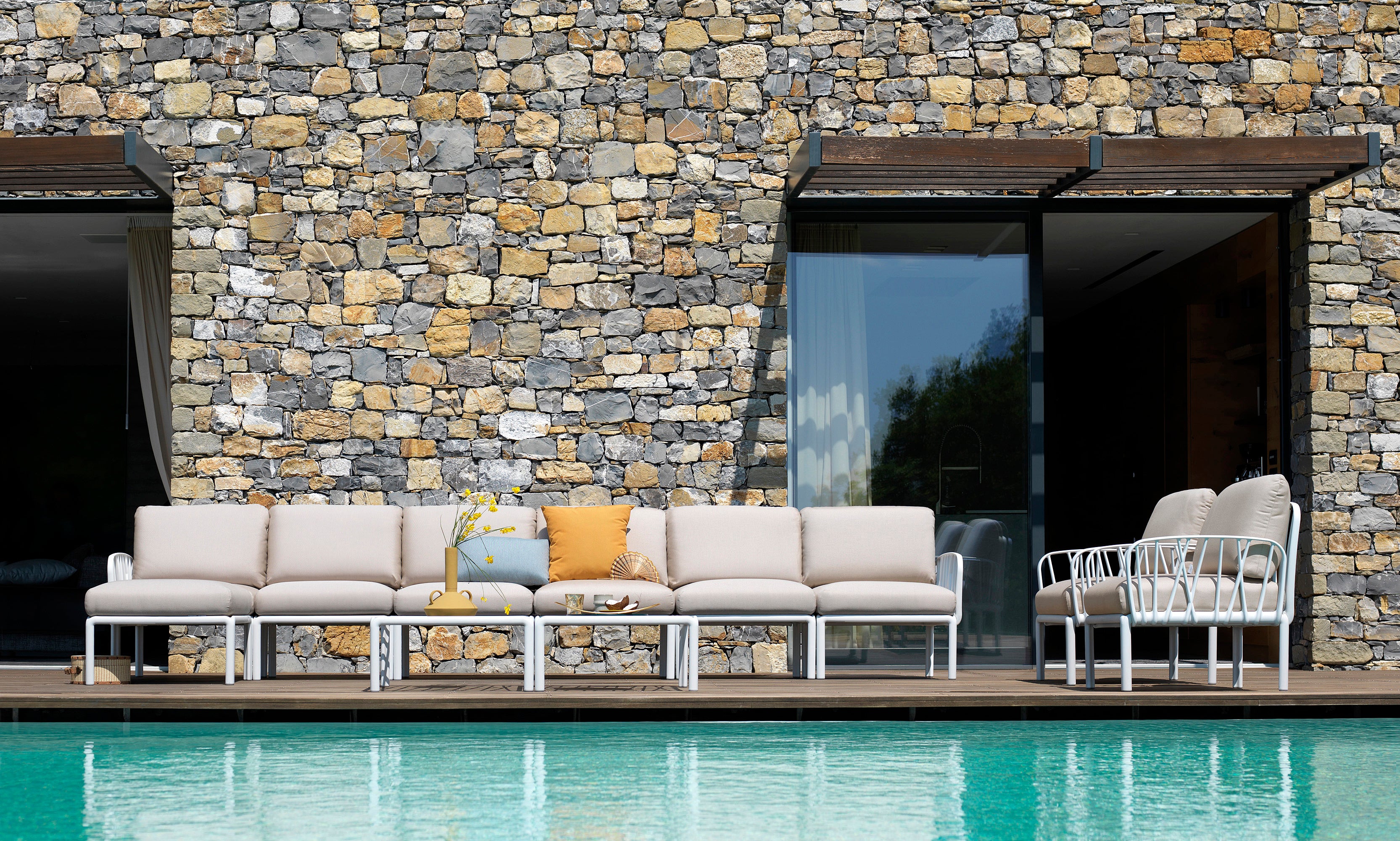 Modular Outdoor Corner Sofa KOMODO 5 Beige Sunbrella® with Green Agave Base