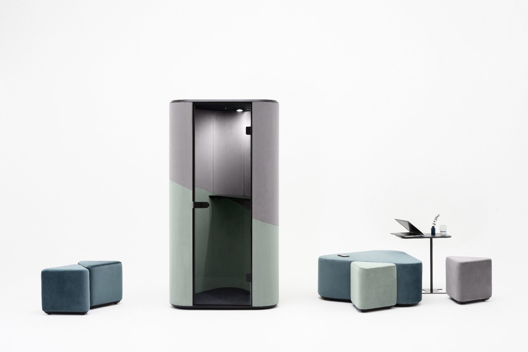 Bočný stolík HAKO melamínová doska