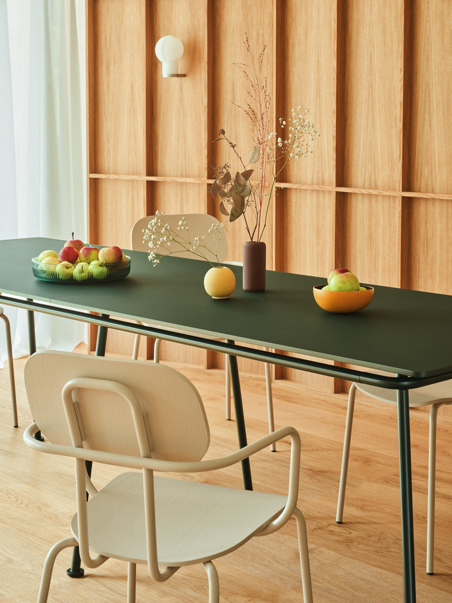 Stolička NOVÁ ŠKOLA perlový podstavec