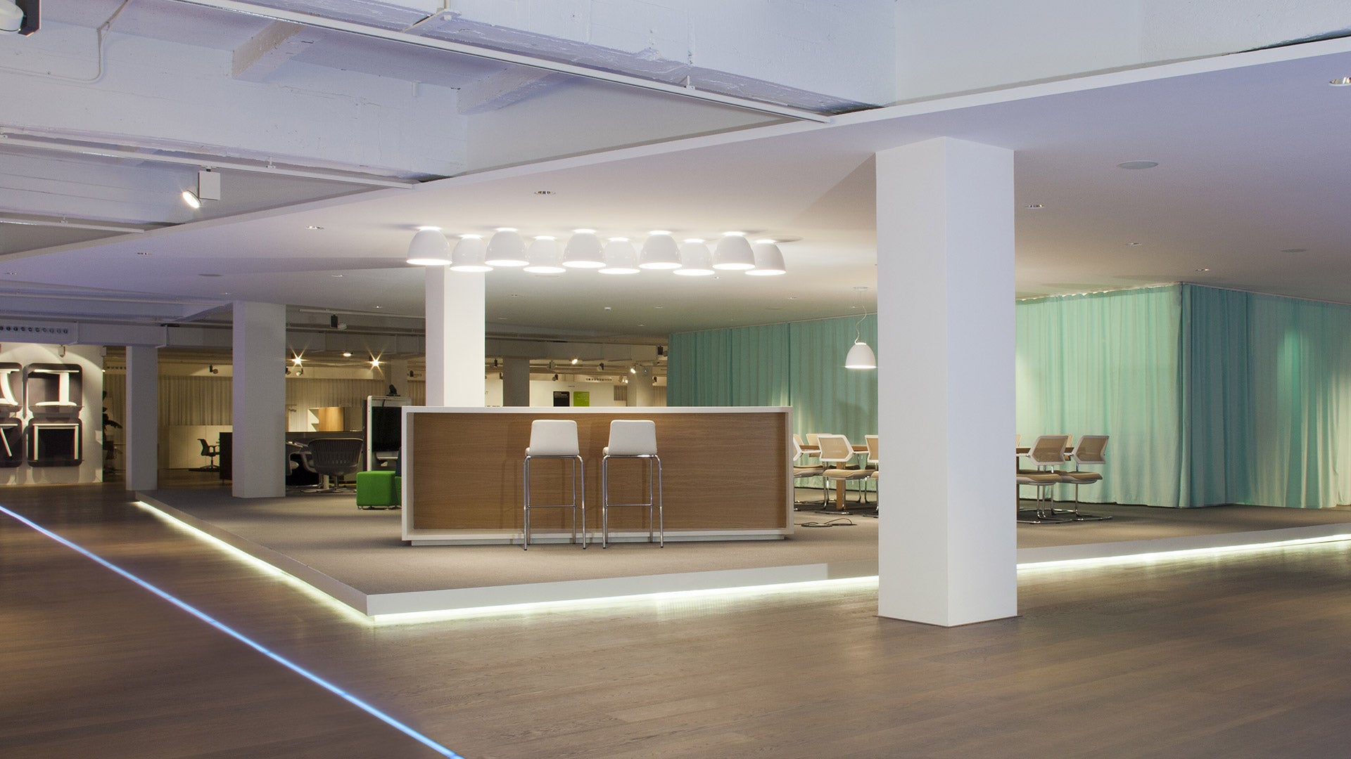 Stropná lampa NUR anódované hliník