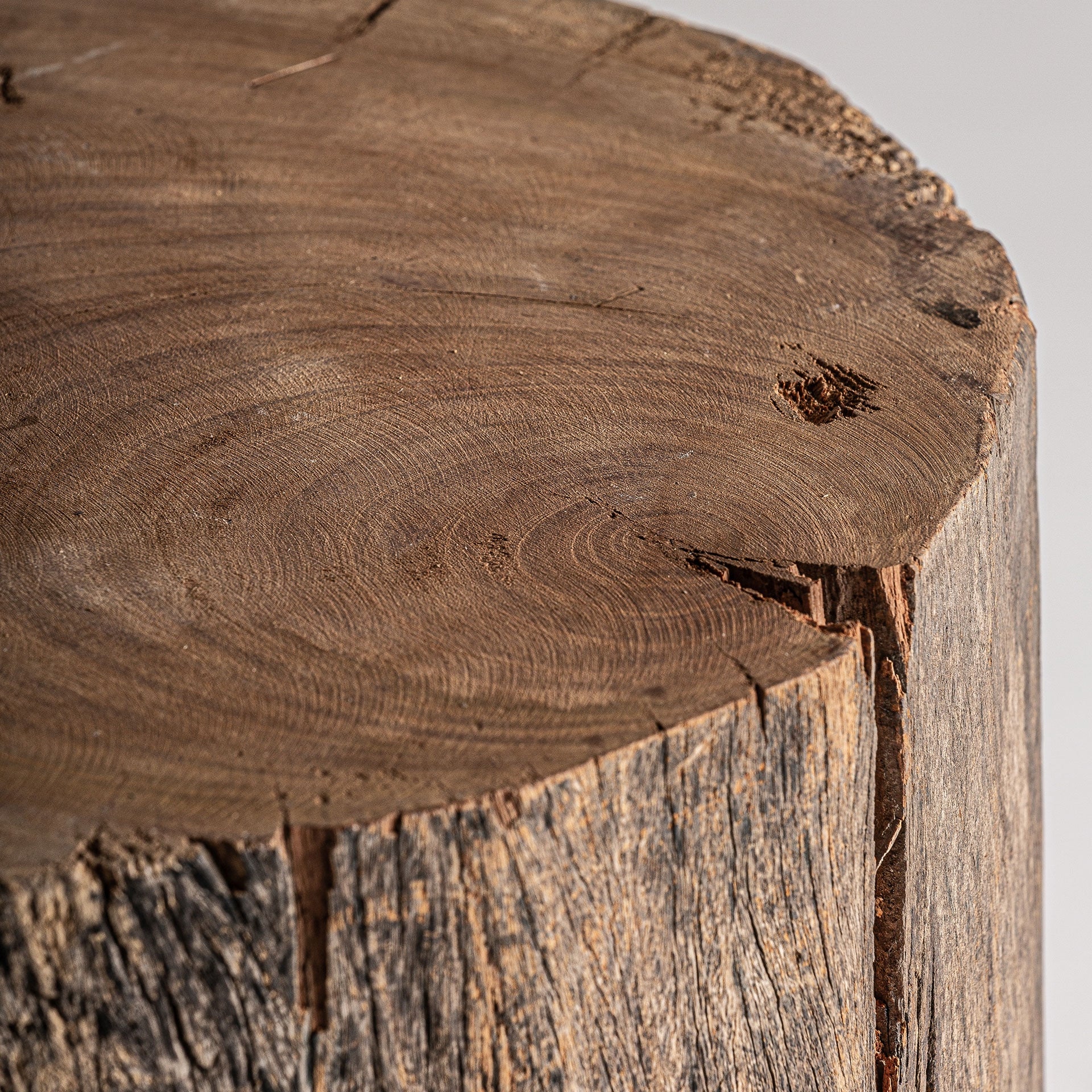 Stĺp MALUNG tropické drevo