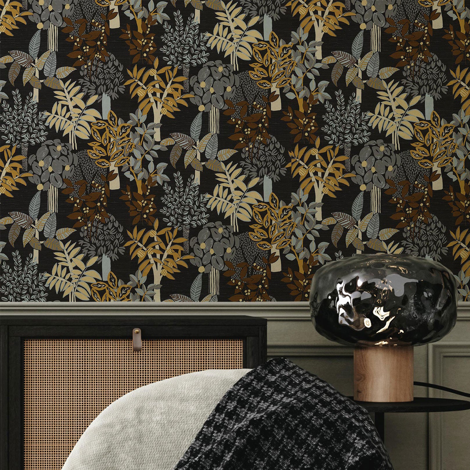 Tapeta so štruktúrou a rastlinným motívom PERADENIYA - NOIR/ACIER čierna so šedou