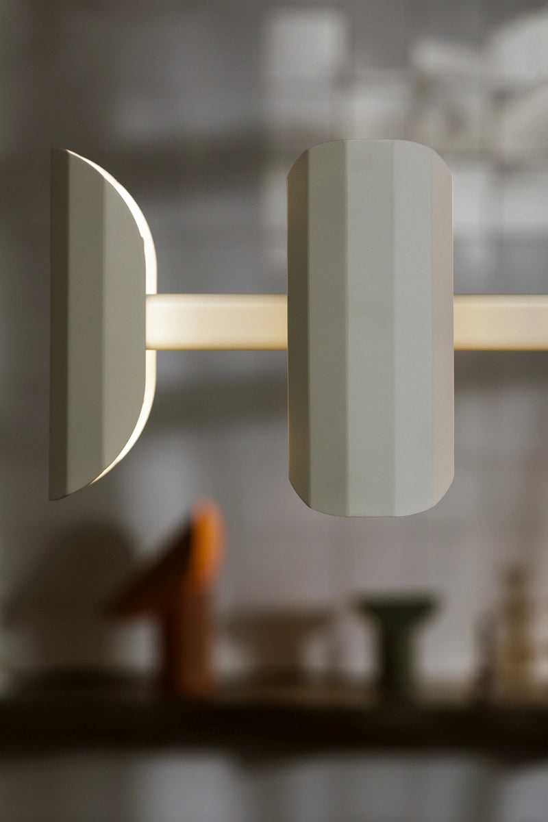 Biele viacramenné závesné svietidlo APOLIN