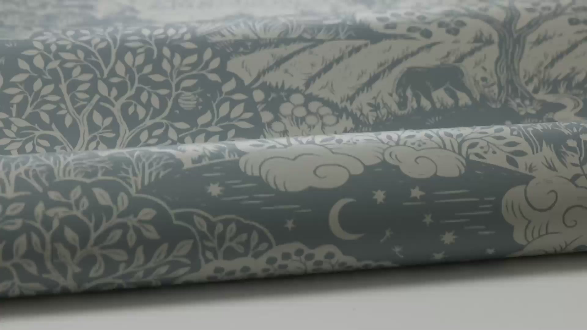 Detská tapeta s krajinou SOLANGEN modrá s béžovou