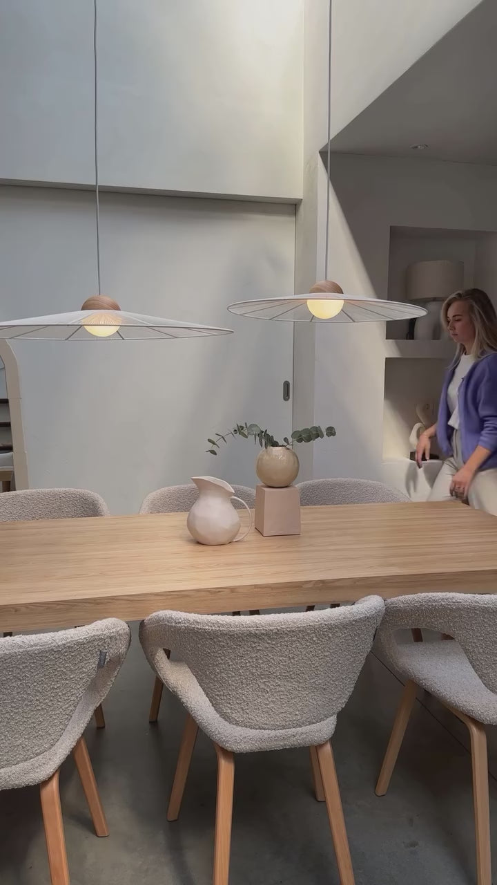 Závesná lampa BELLE zlomená biela