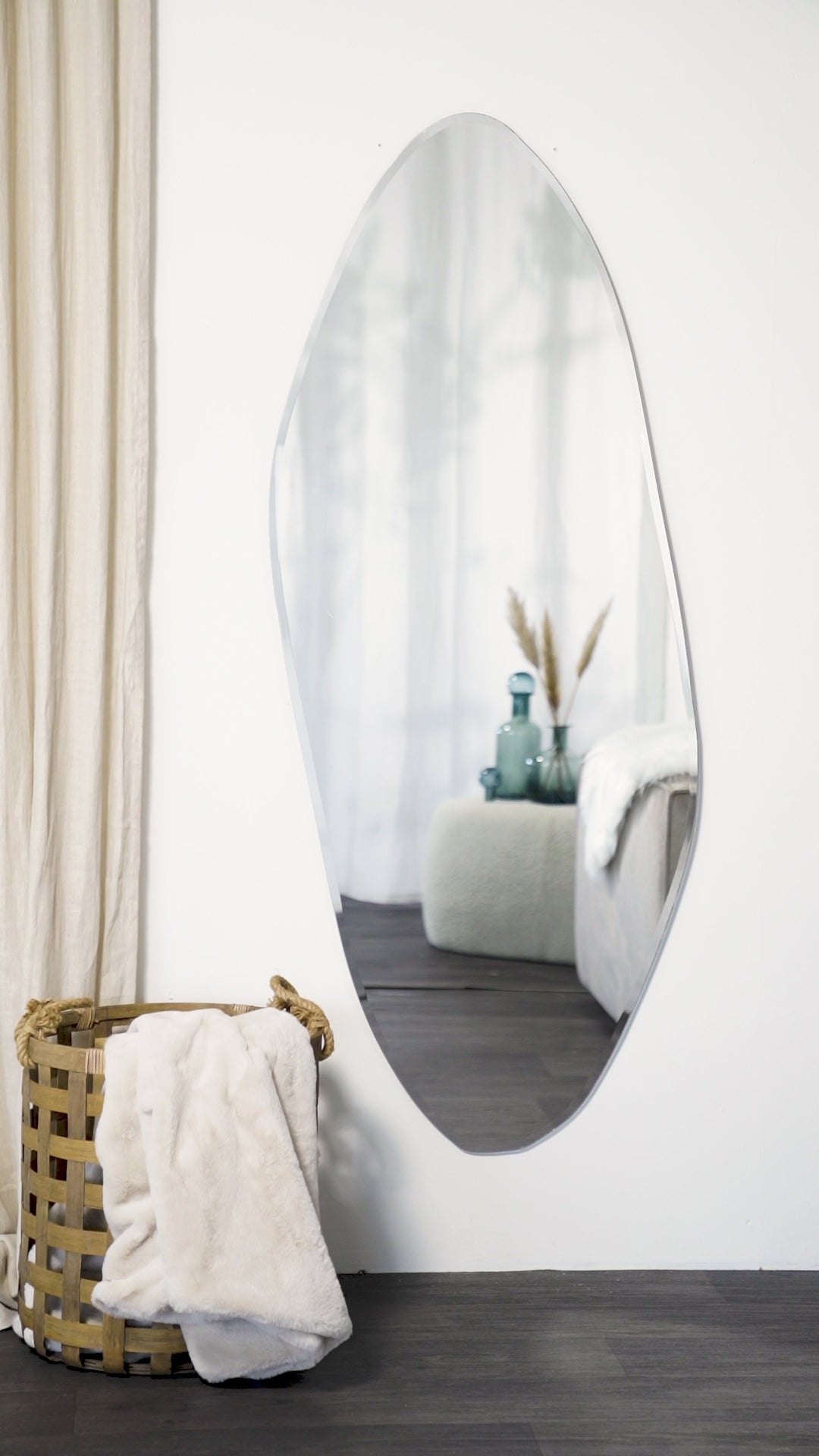 Lustro ścienne GEM srebrny