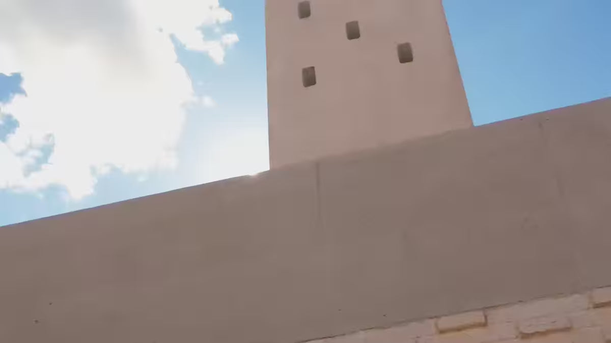 CULIP Gray Outdoor Bar Table