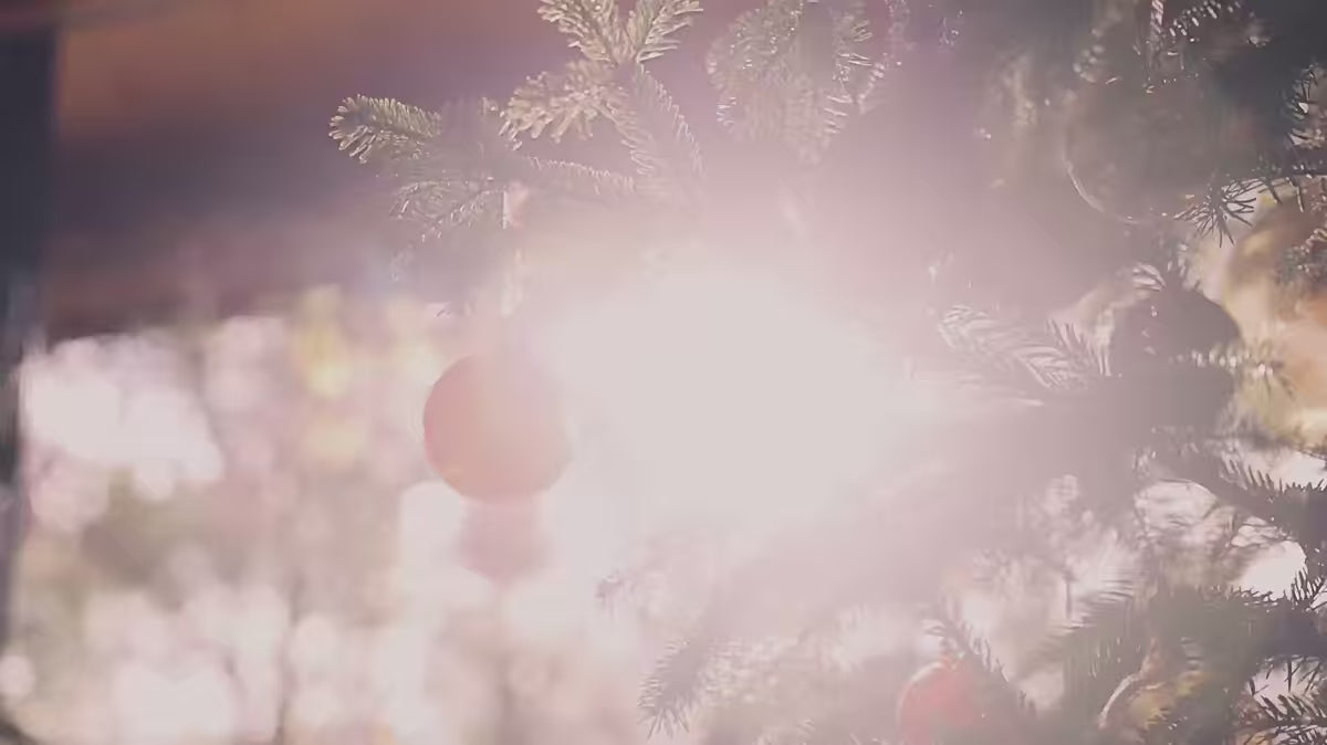 Puf DEBRA perlový szenil s wenge základňou