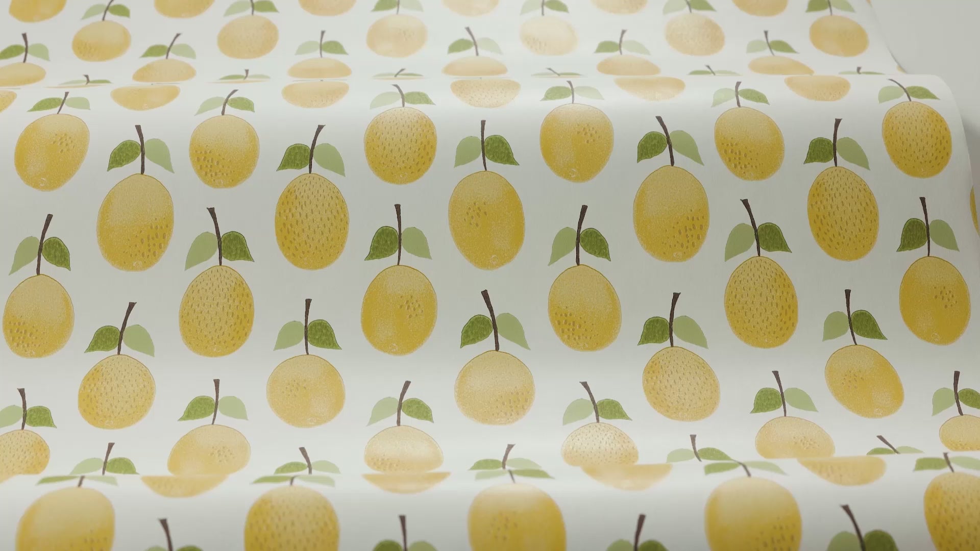 Tapeta s rastlinným motívom ovocia PRUNUS biela so žltou