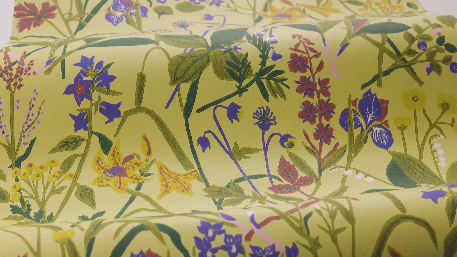 Wallpaper with a floral plant motif ROS OCH LILJA yellow