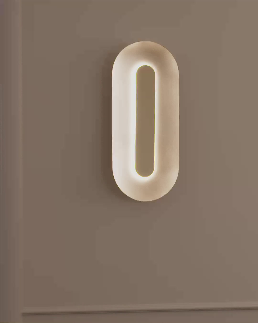 Nástenná lampa SASI mosadzná