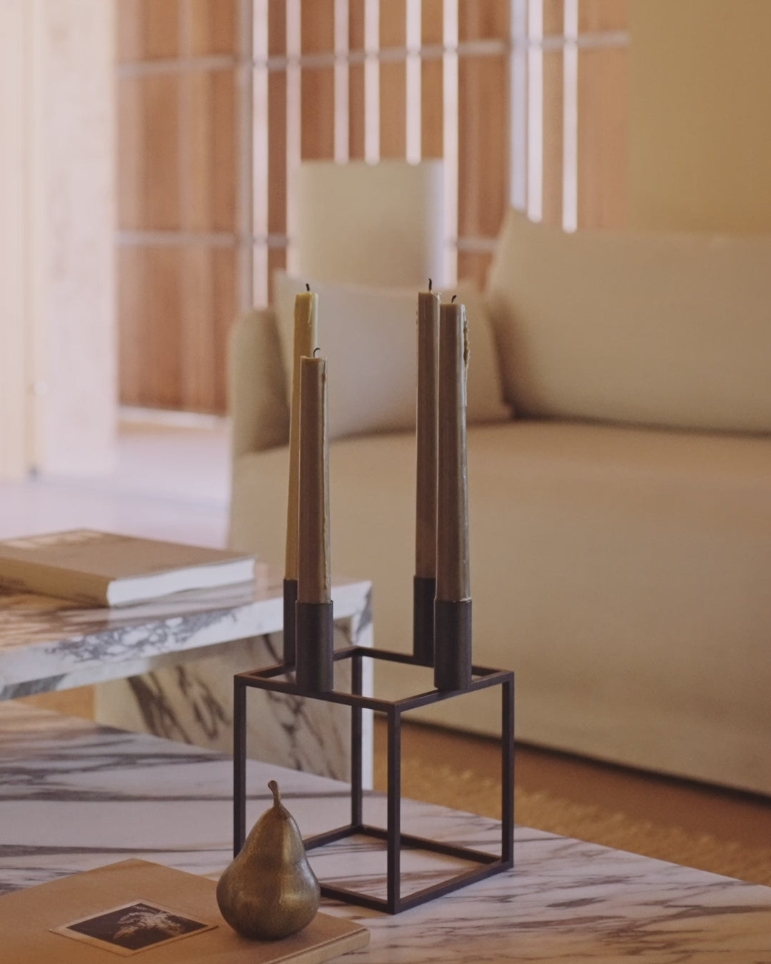 Svietnik KUBUS čierny