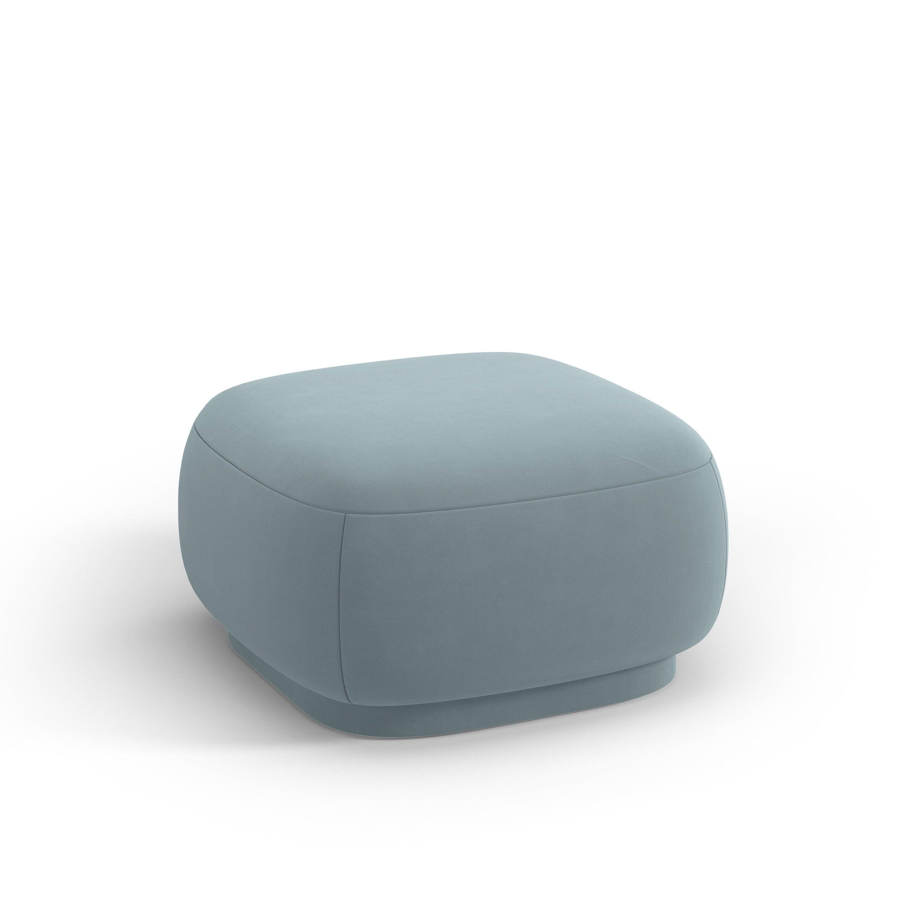 Puf aksamitny CAMDEN niebieski Cosmopolitan Design    Eye on Design