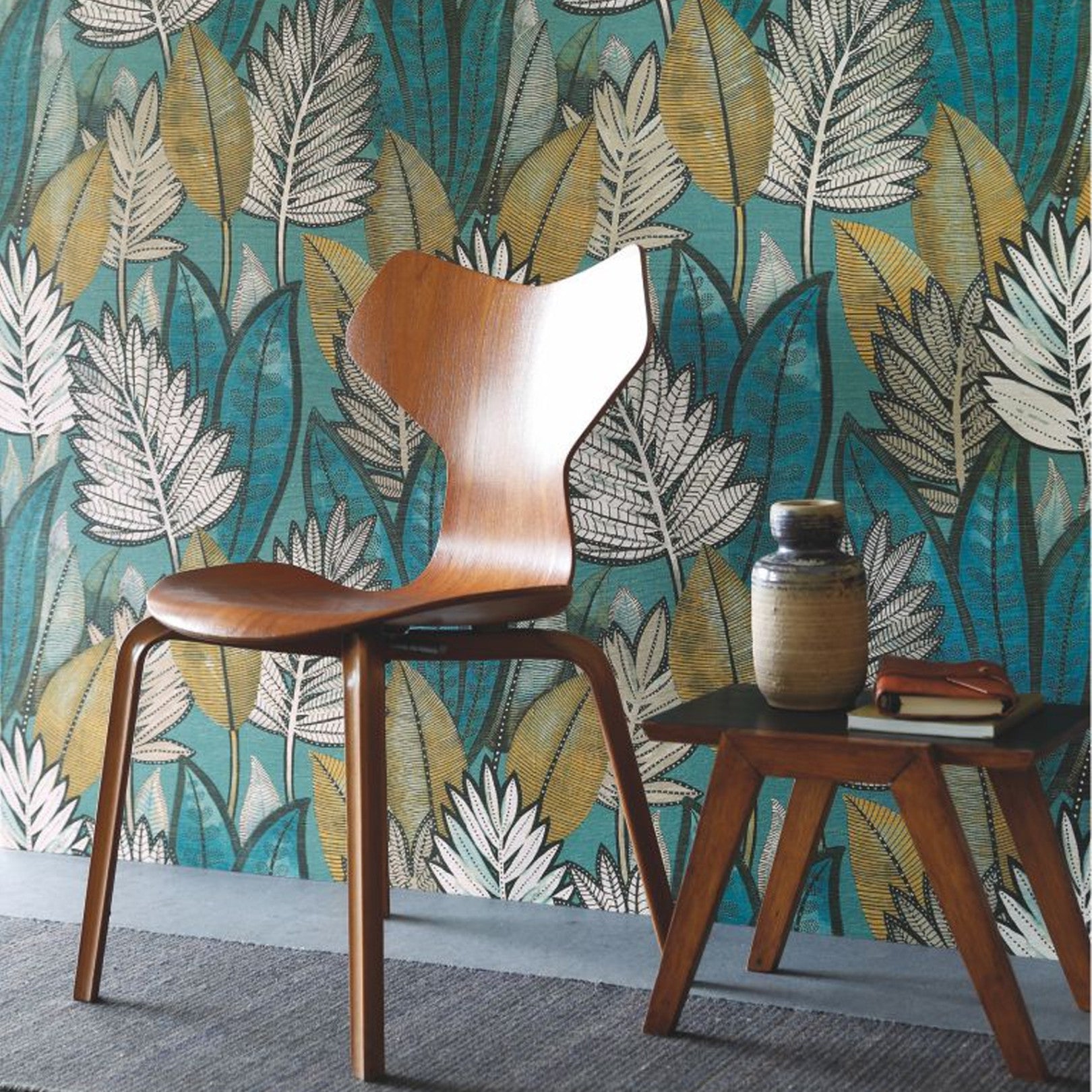 SABAL Structural Wallpaper with Plant Motif - VERT D'EAU Green with Yellow