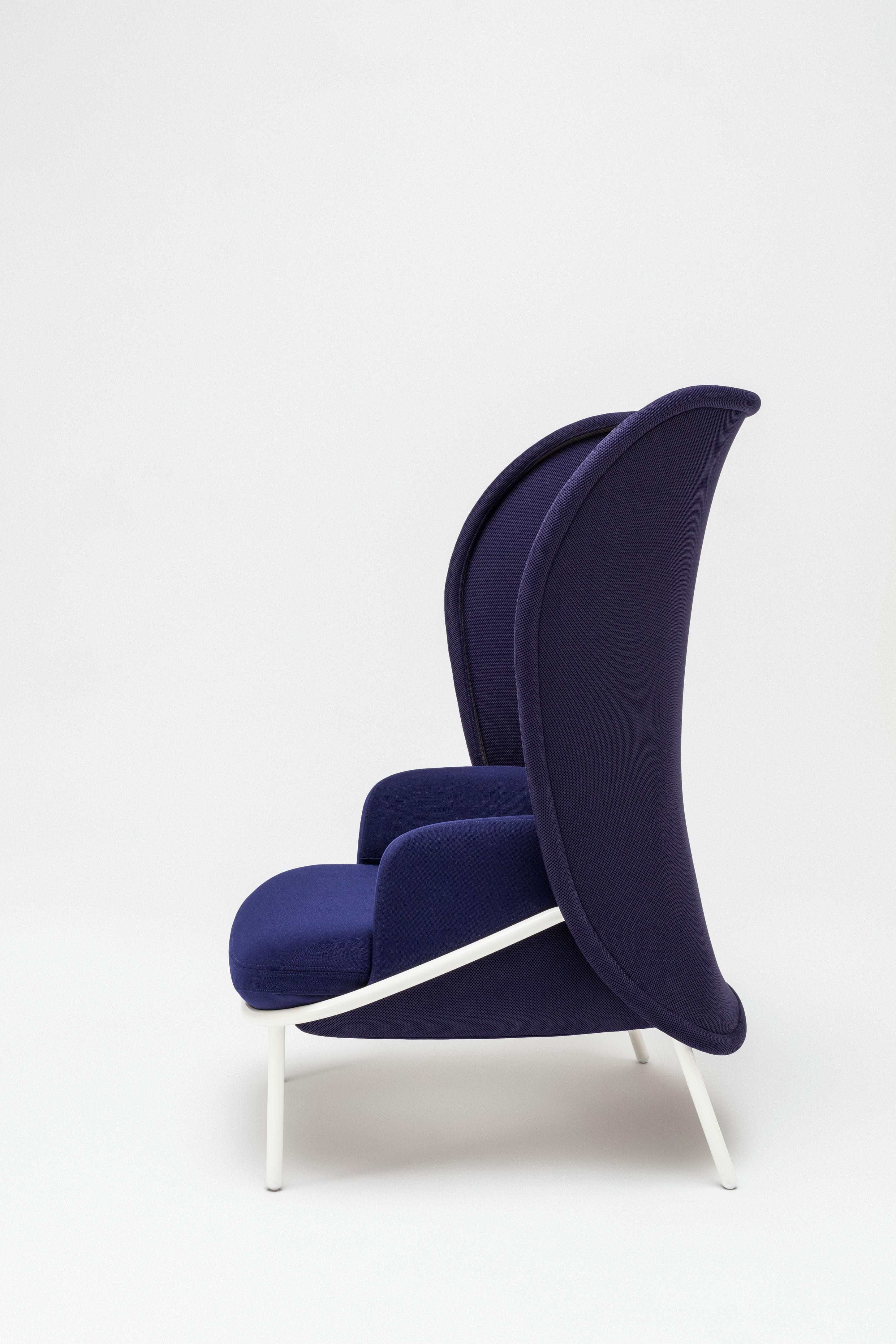 Armchair with a high backrest mesh navy blue