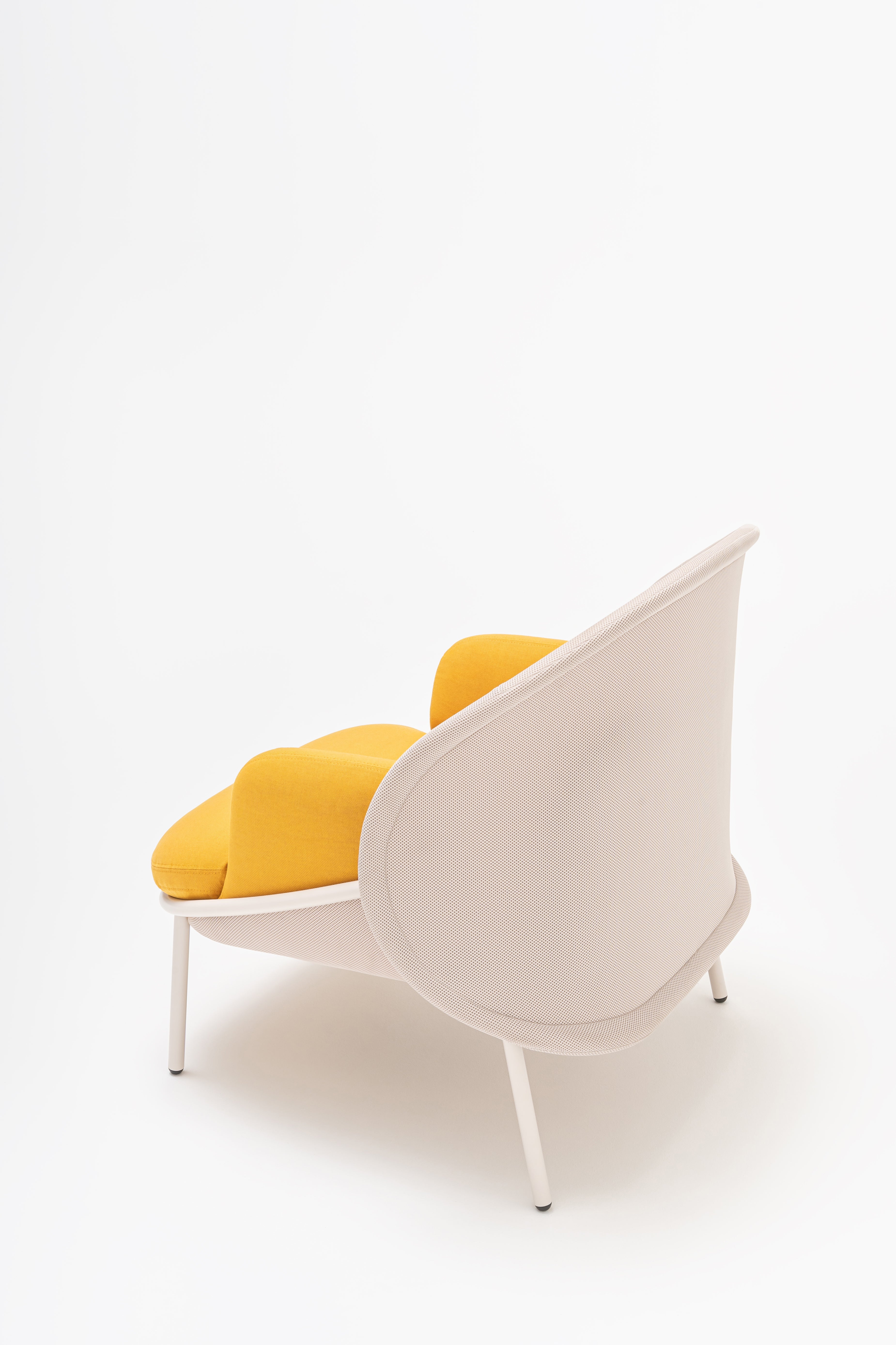 Armchair with low backrest beige mesh