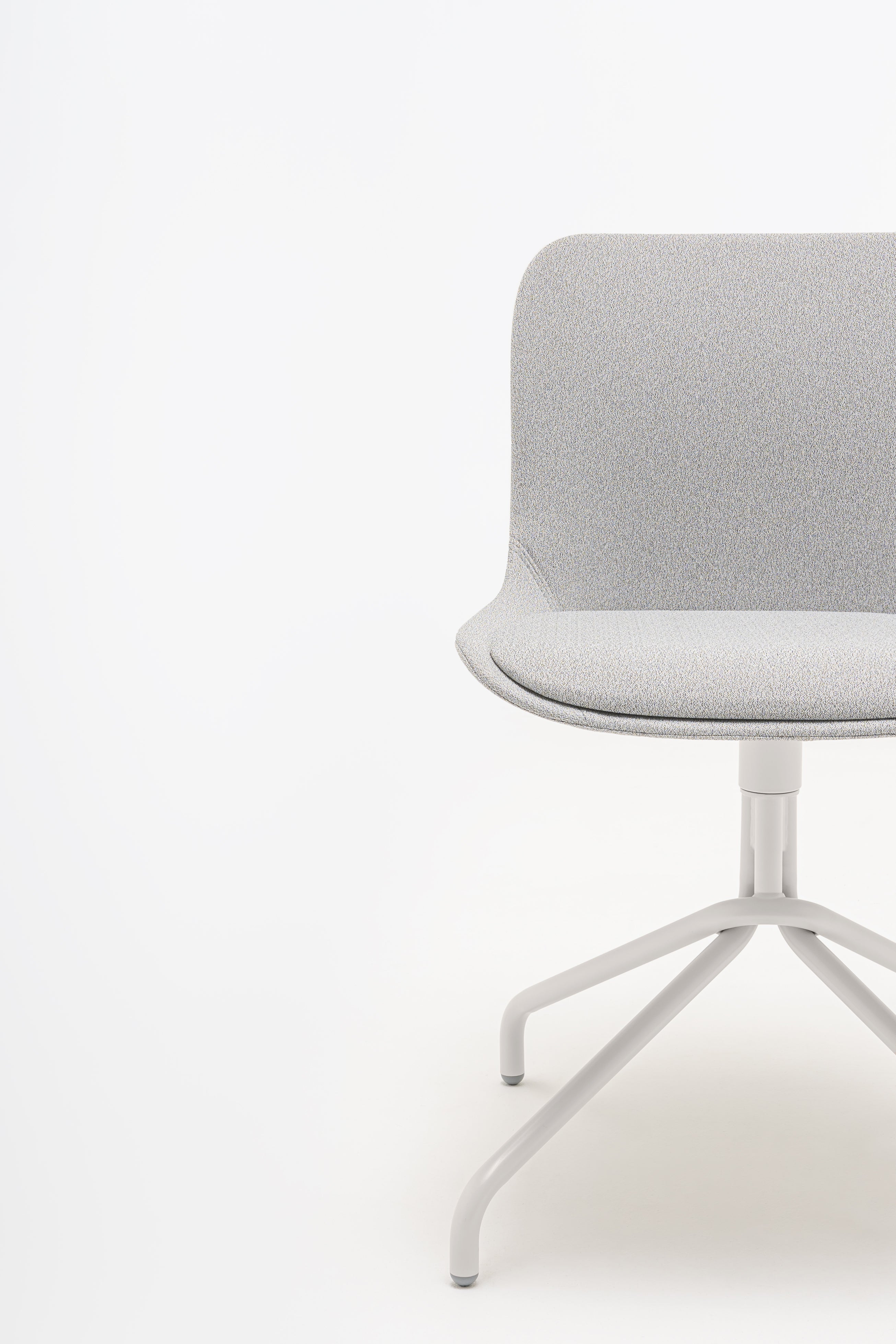 Swivel chair Baltic 2 classic metal base