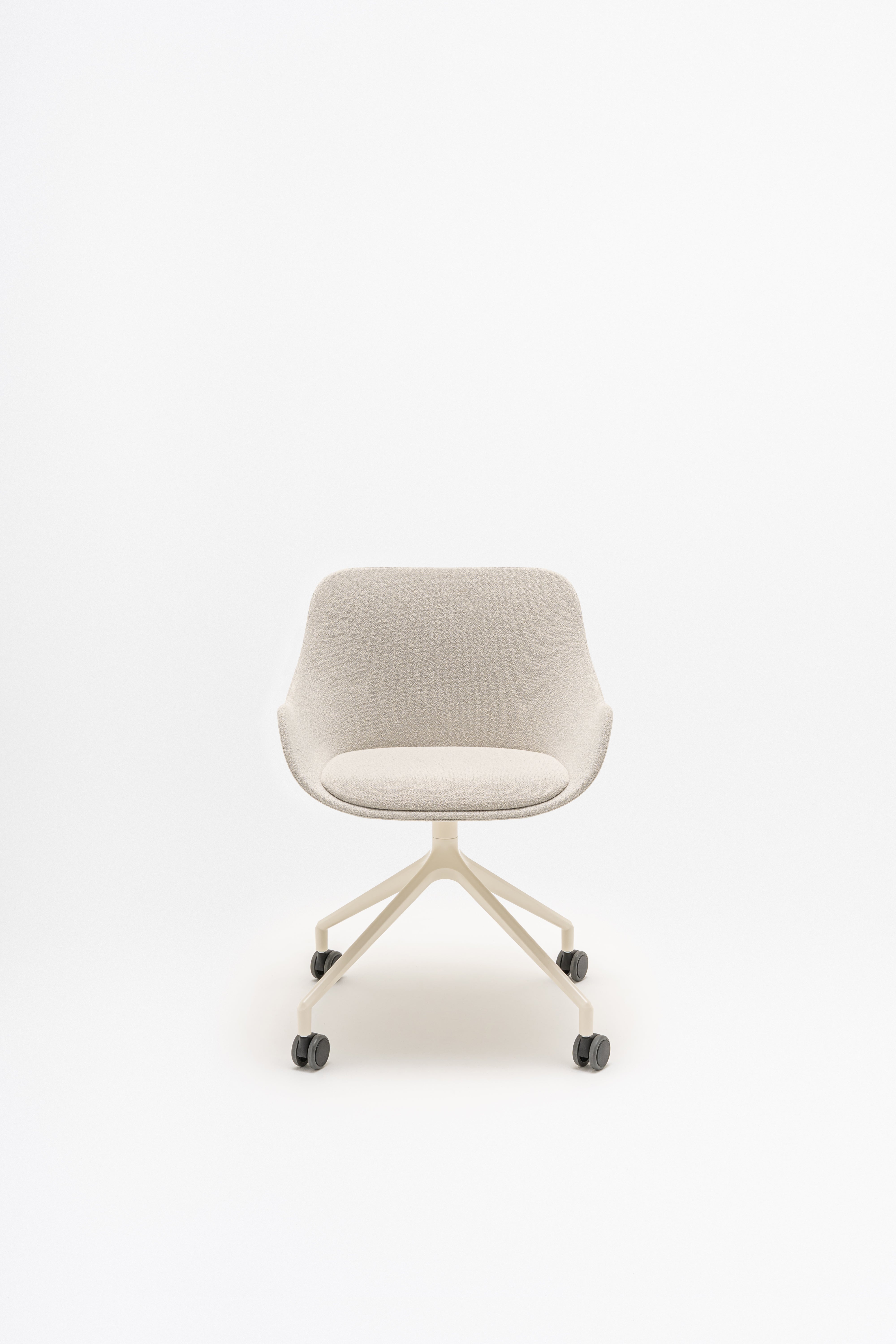 Krzesło obrotowe BALTIC CLASSIC podstawa aluminiowa z kółkami do powierzchni miękkiej