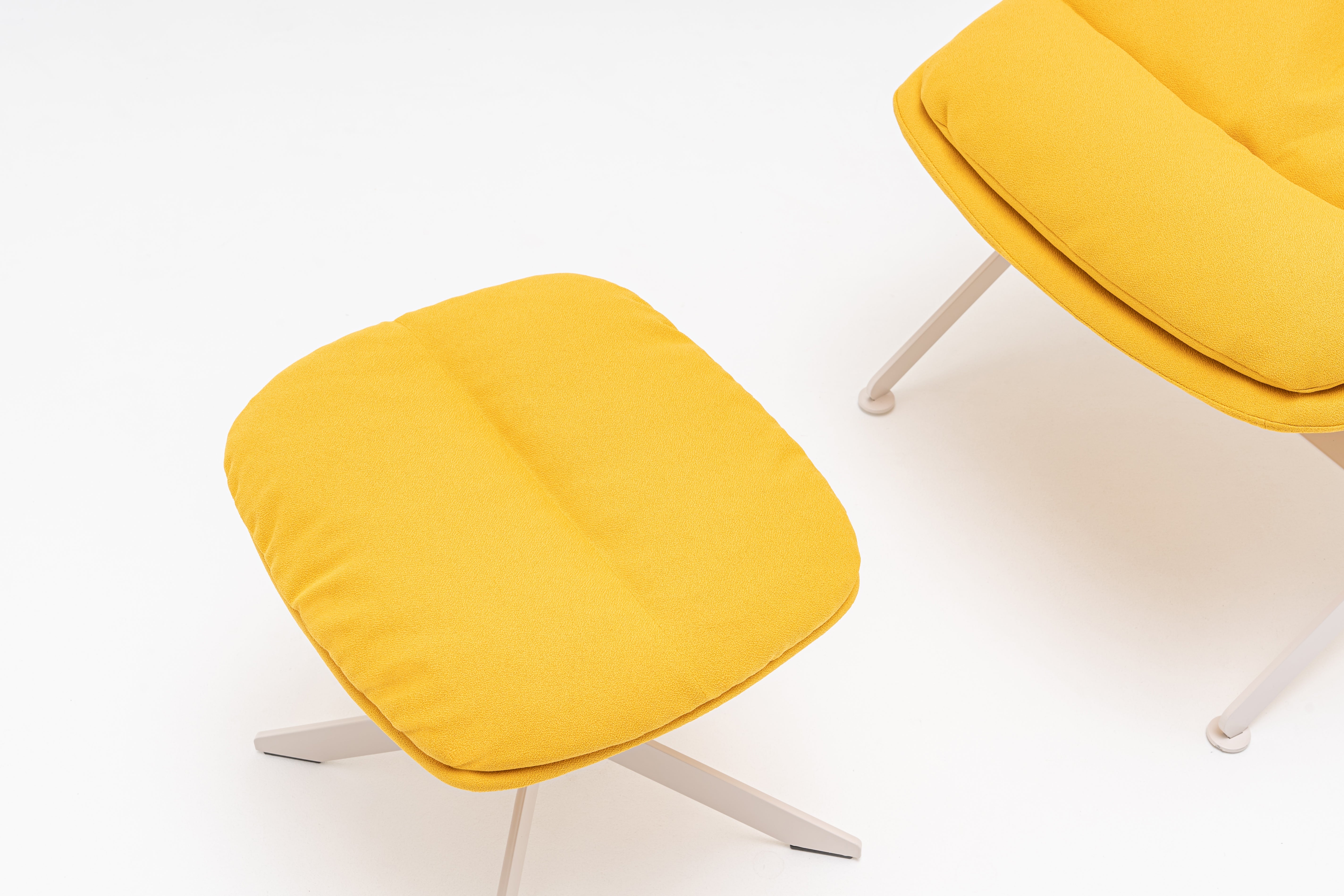 Fat frank footrest upholstered