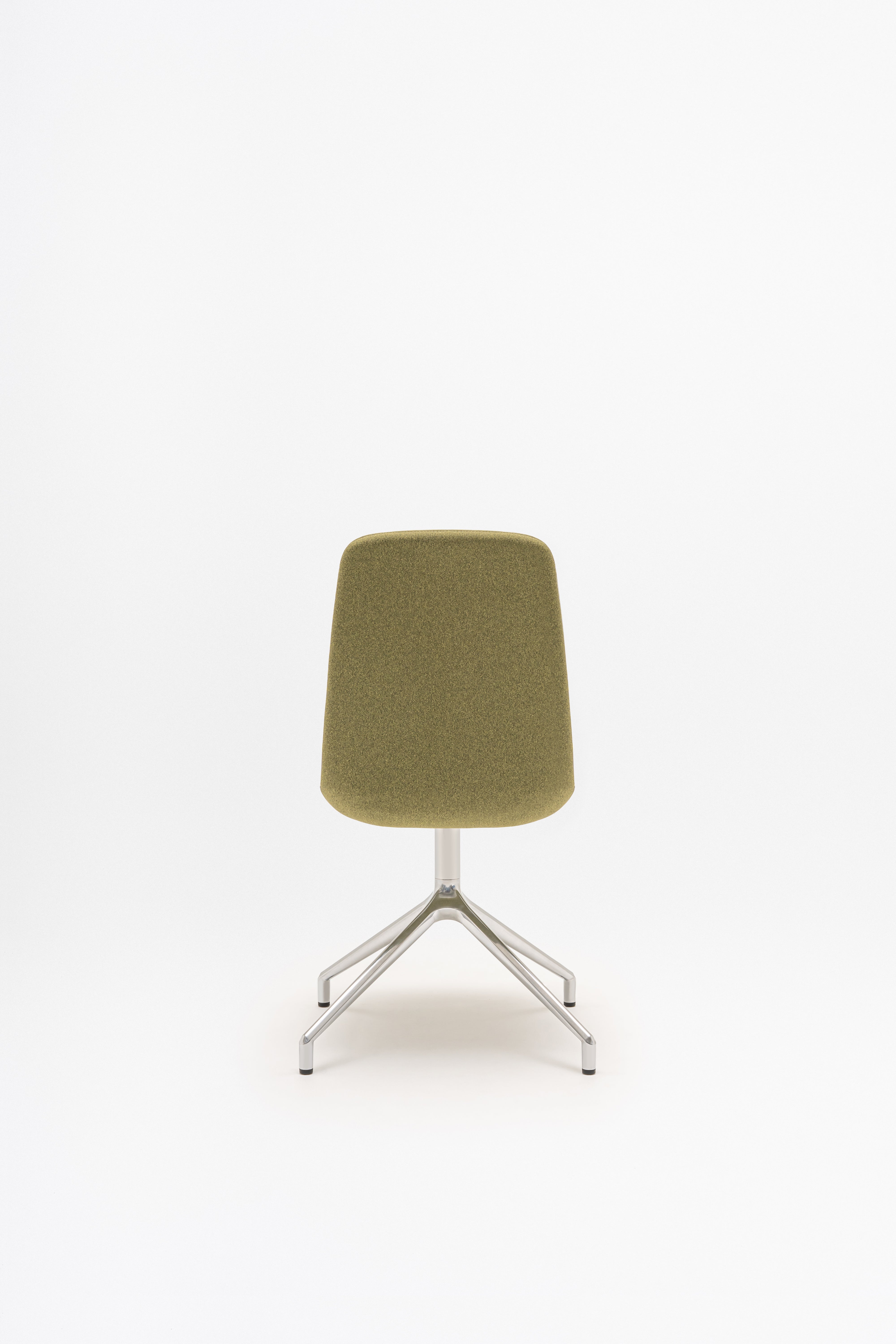 Otočné kreslo ULTI leštené hliníkové