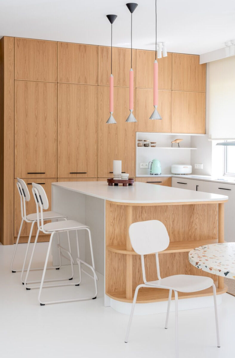 Stolička NOVÁ ŠKOLA perlový podstavec