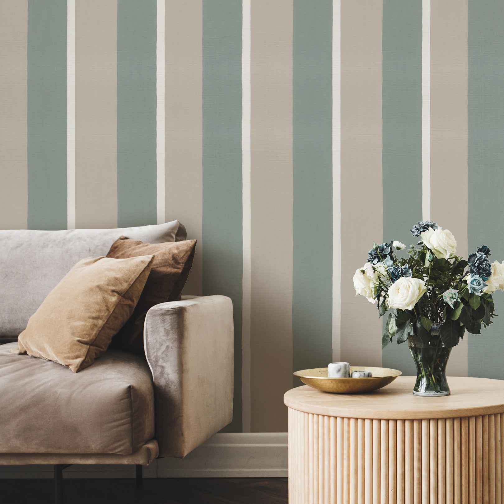 Tapeta so štruktúrou napodobňujúcou plátno v pruhoch SINOPIA - GRÈGE/VERT DE GRIS zelená s hnedou