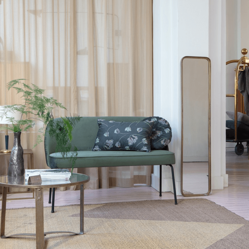 Kožená lavica VOGUE v odtieni koňaku